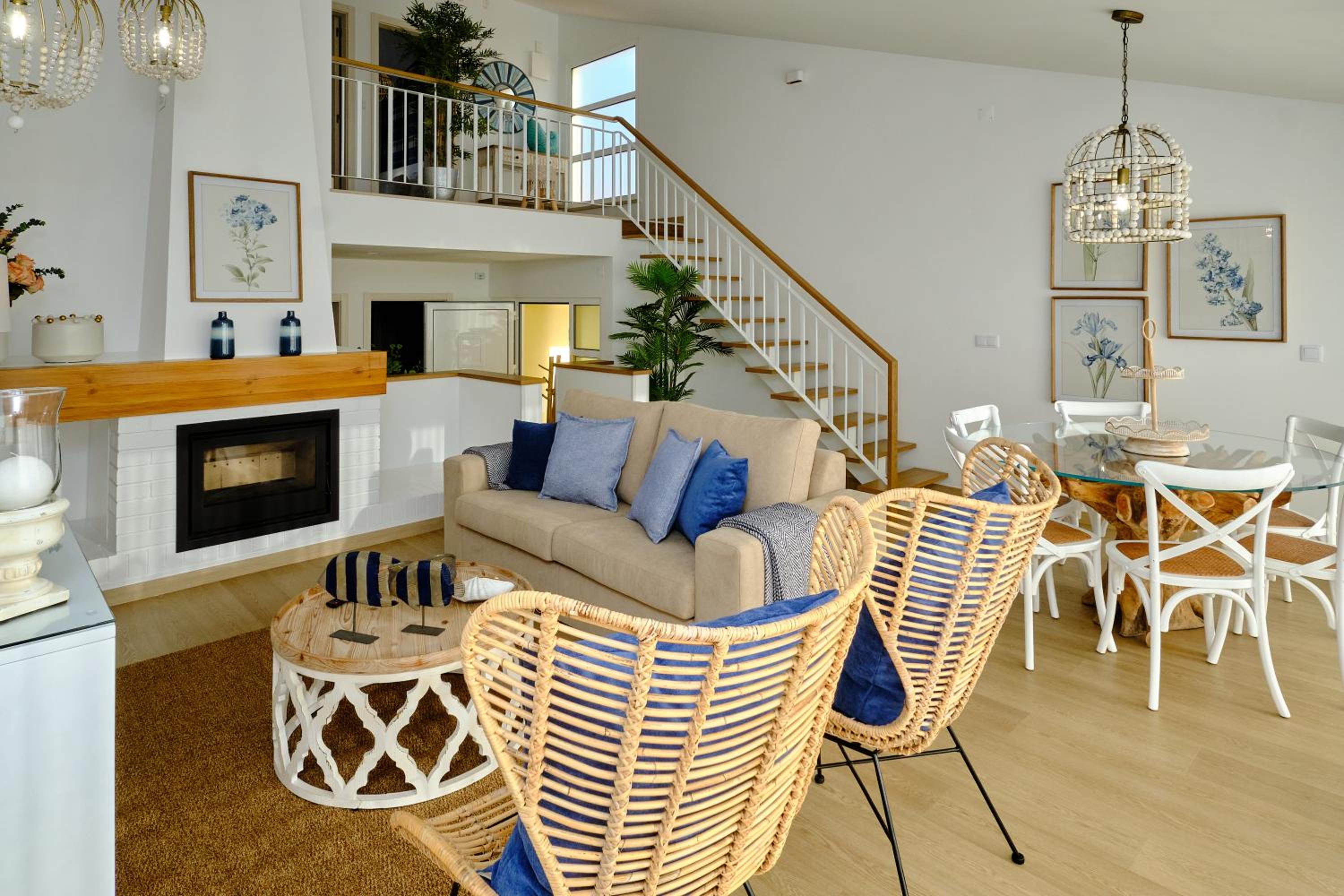 Villa - Beach Front