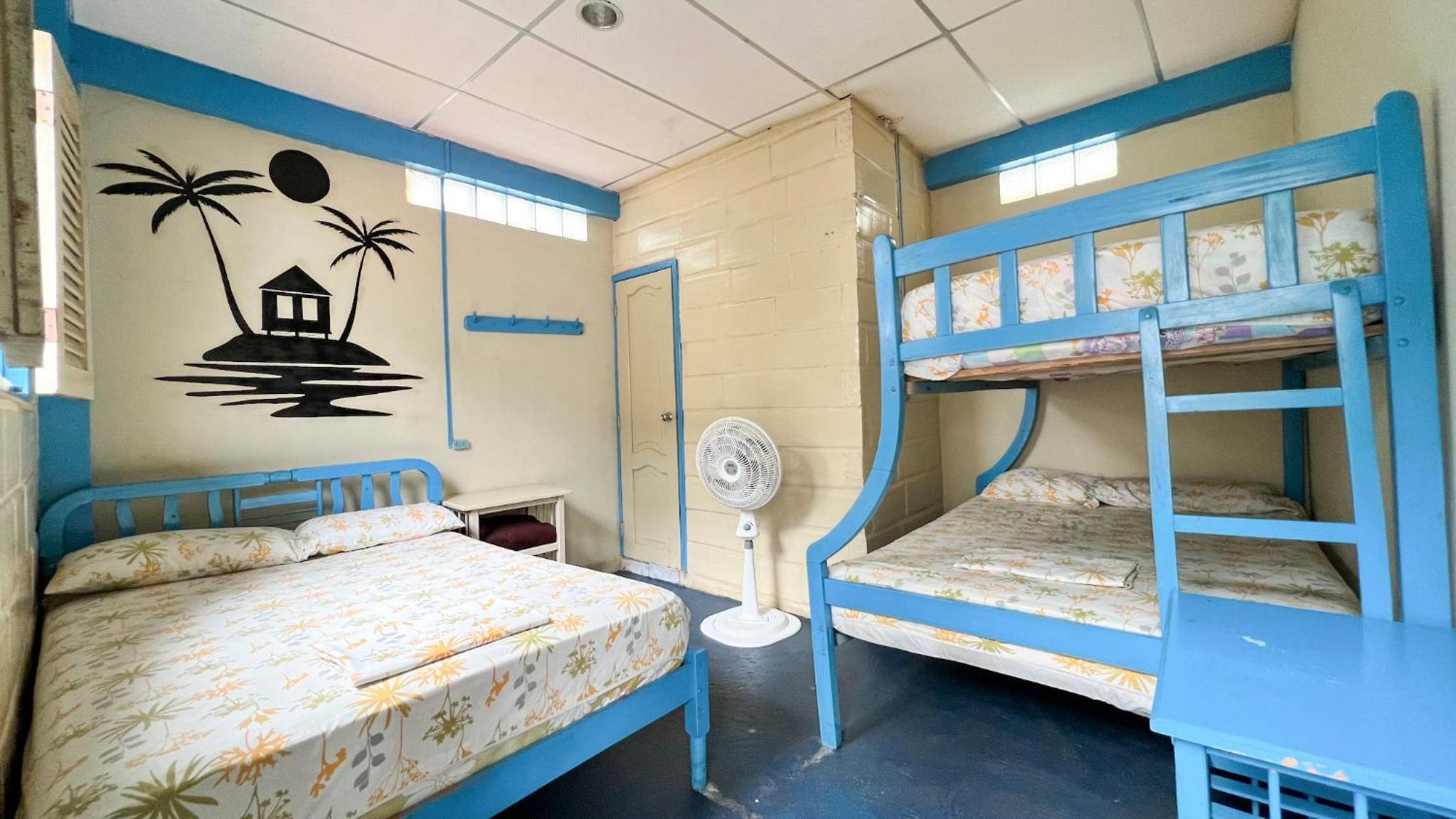 Double Room With Two Double Beds photo 1