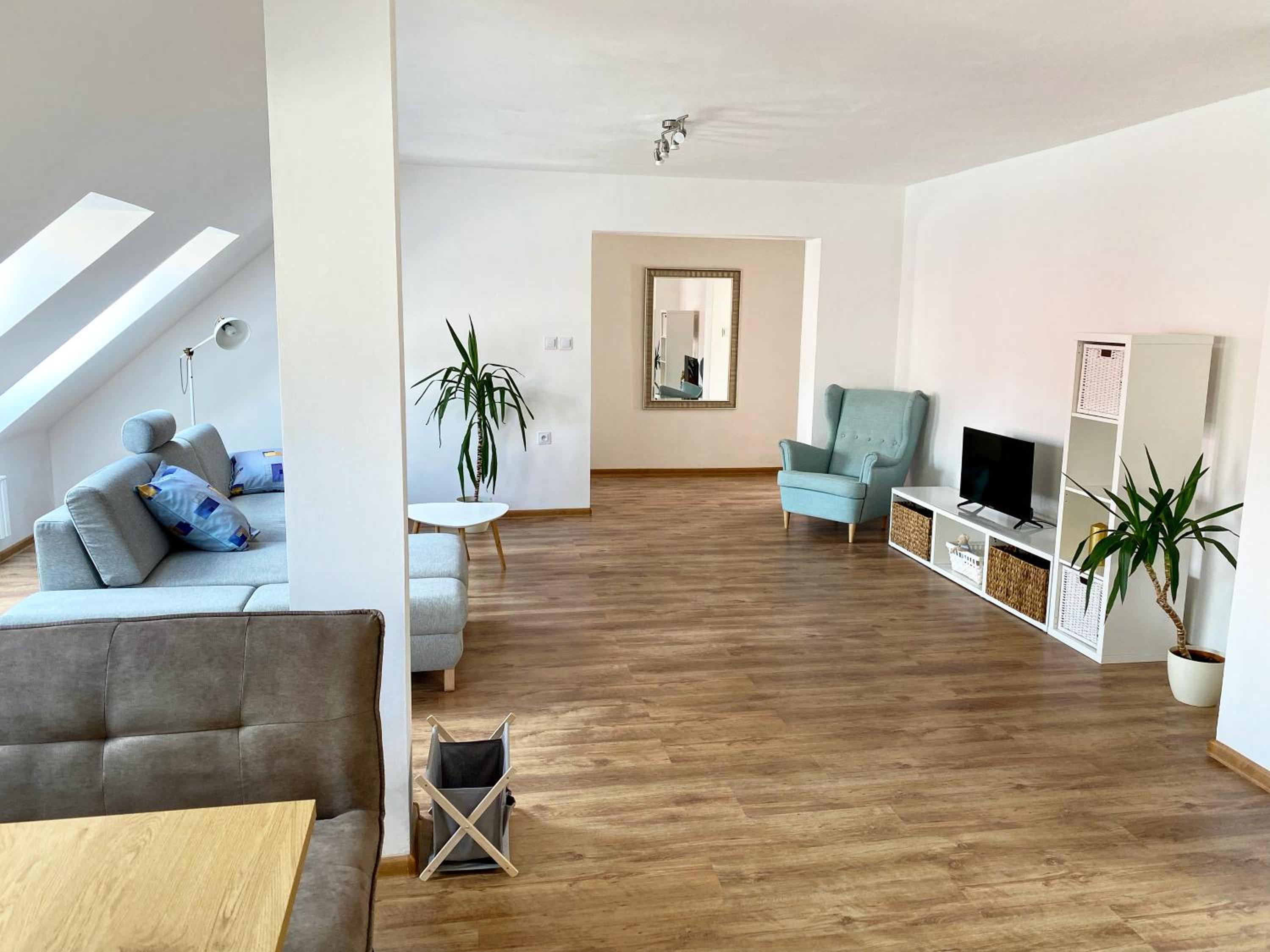 Apartment - Photo 9
