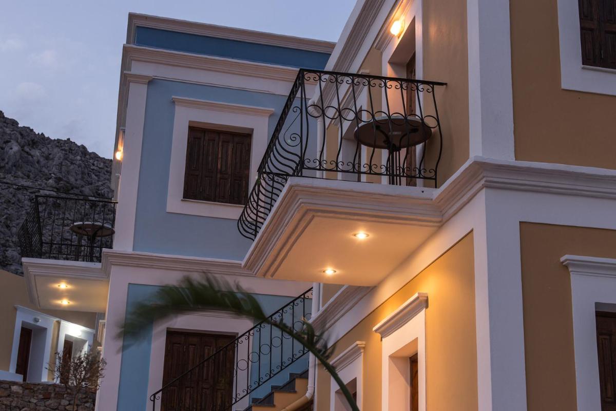 Double Room with Balcony (2 Adults)