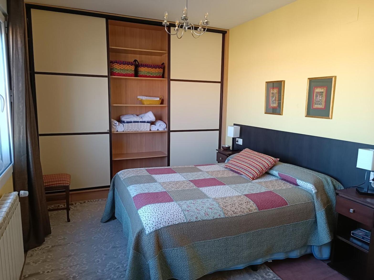 Casa de cuatro habitaciones