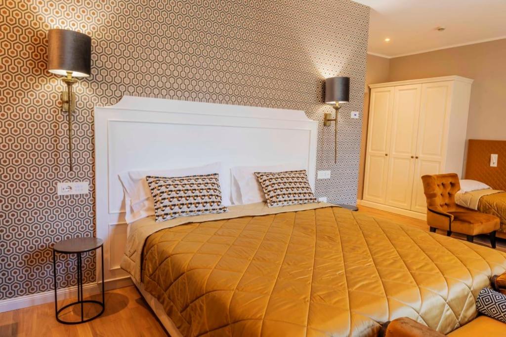 Deluxe Single Room