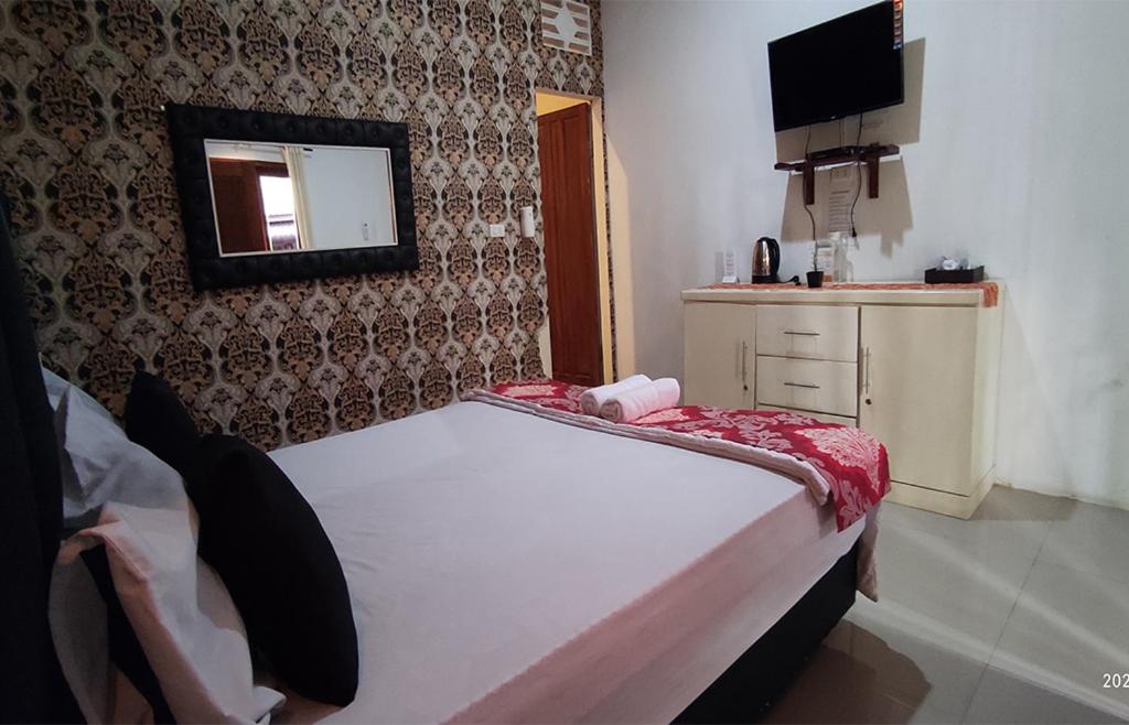 Deluxe Room - Photo 4