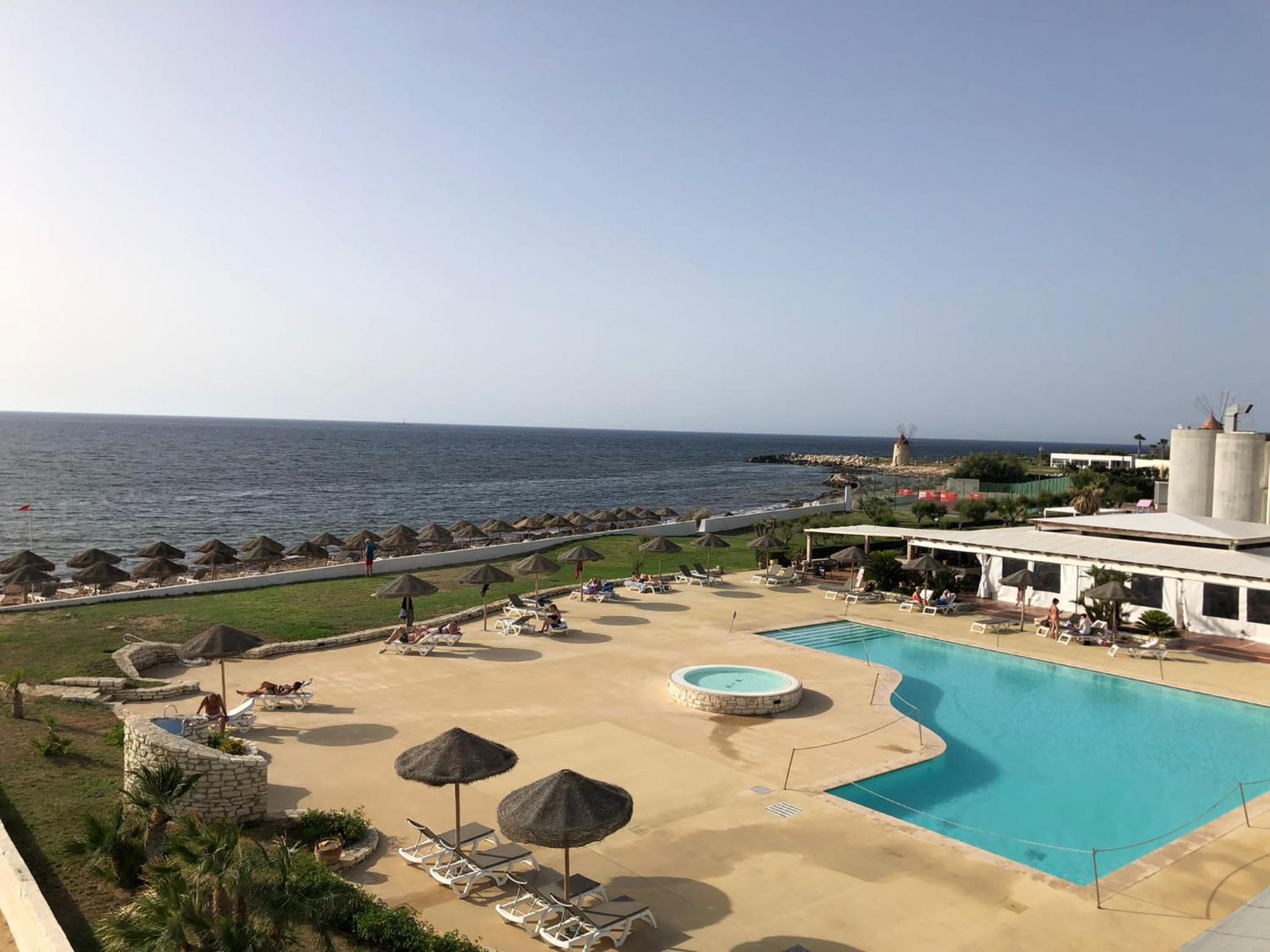 Double Room with Sea View - Photo 2