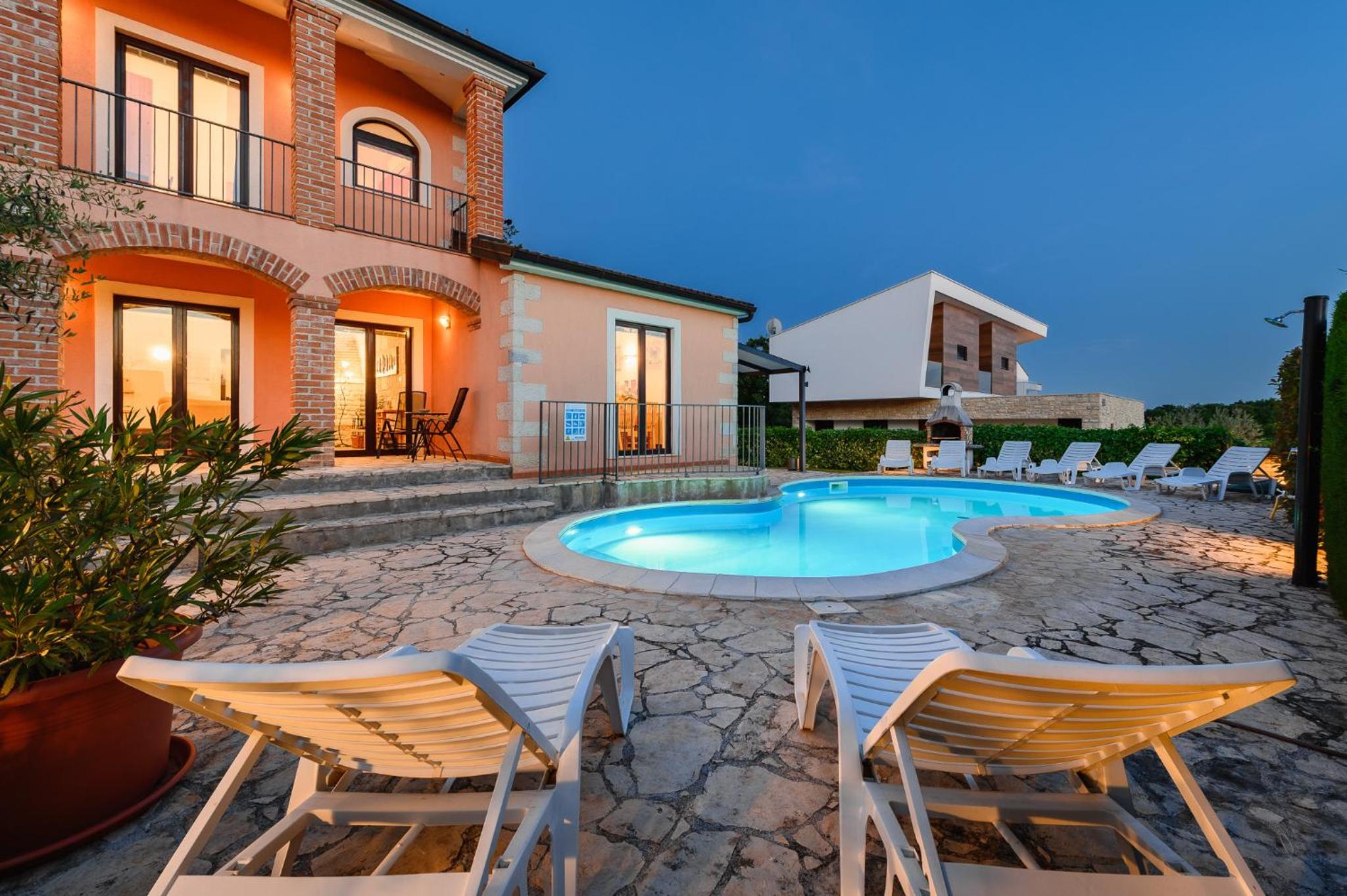 Villa with Private Pool photo 3