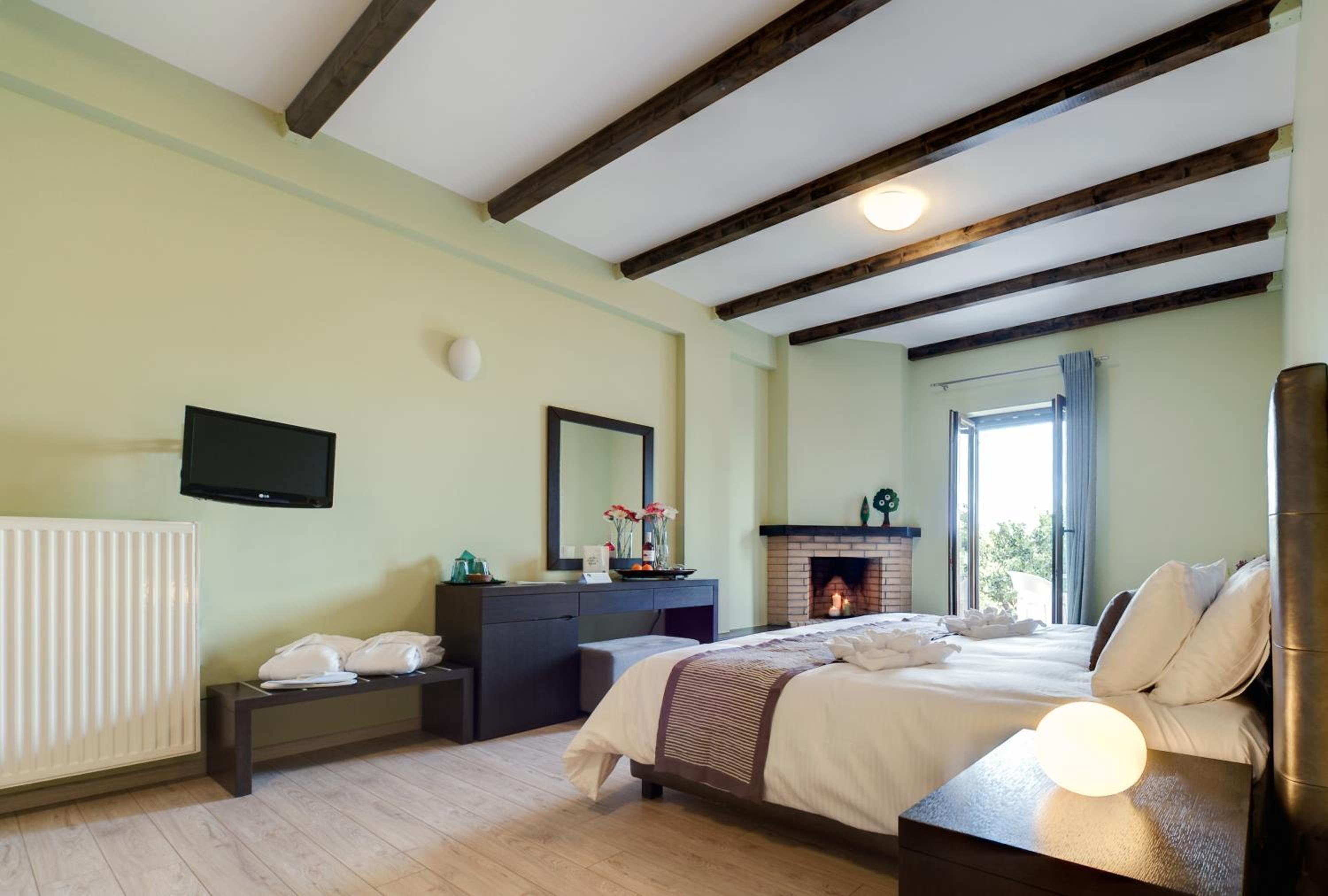 Triple Room - Disability Access - Photo 10