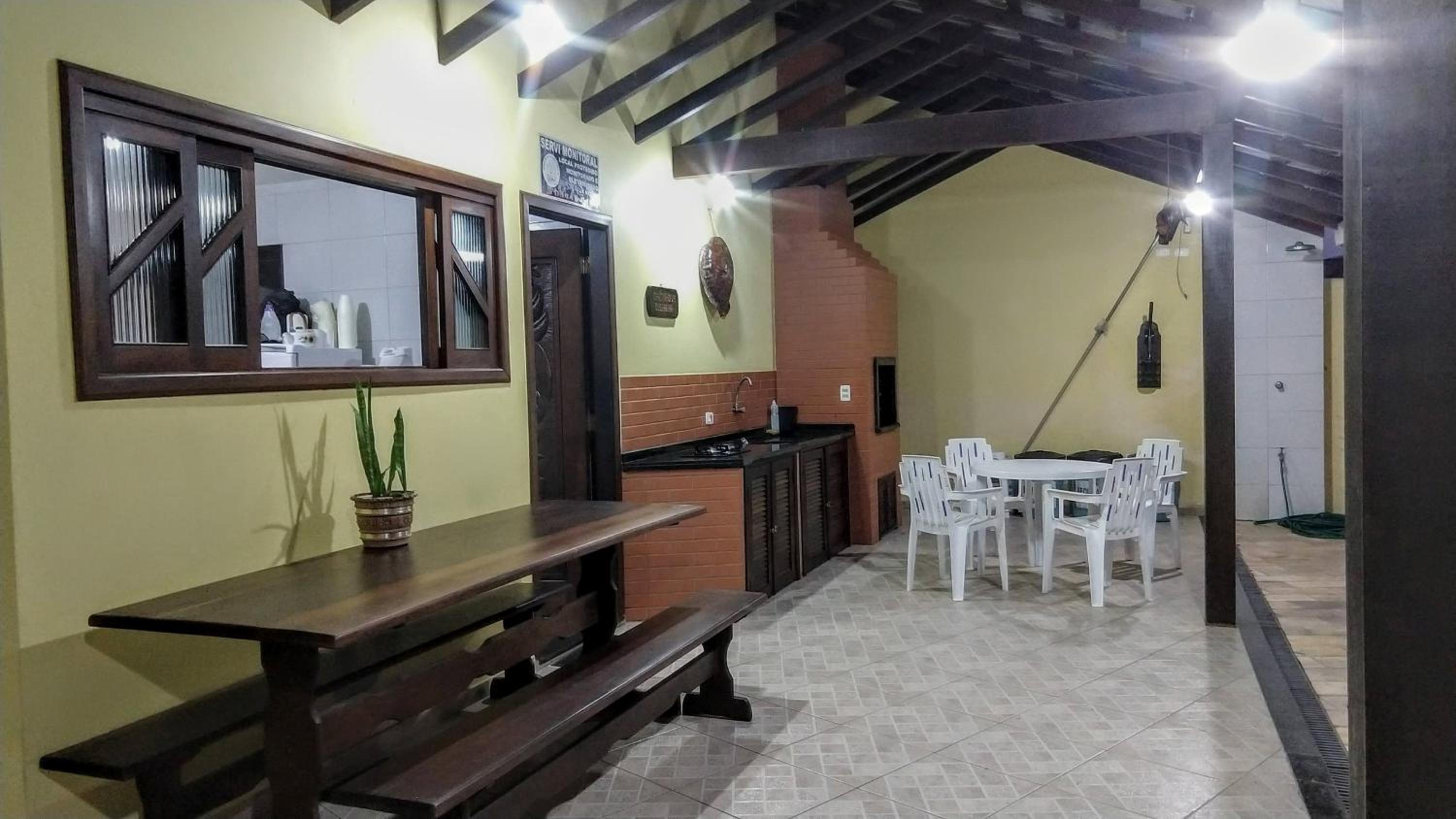 Three-Bedroom House photo 2