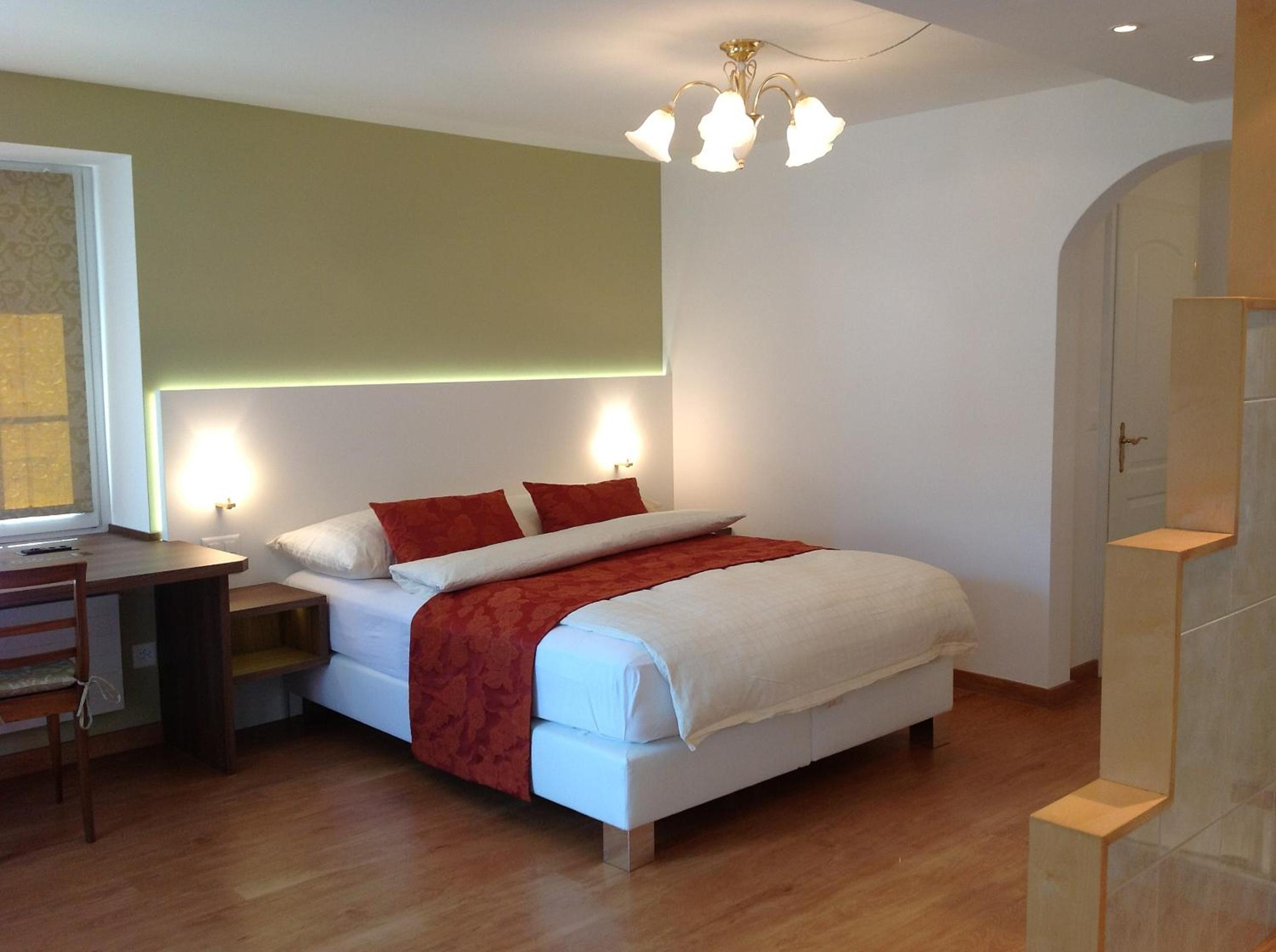 Deluxe Double Room - Photo 5