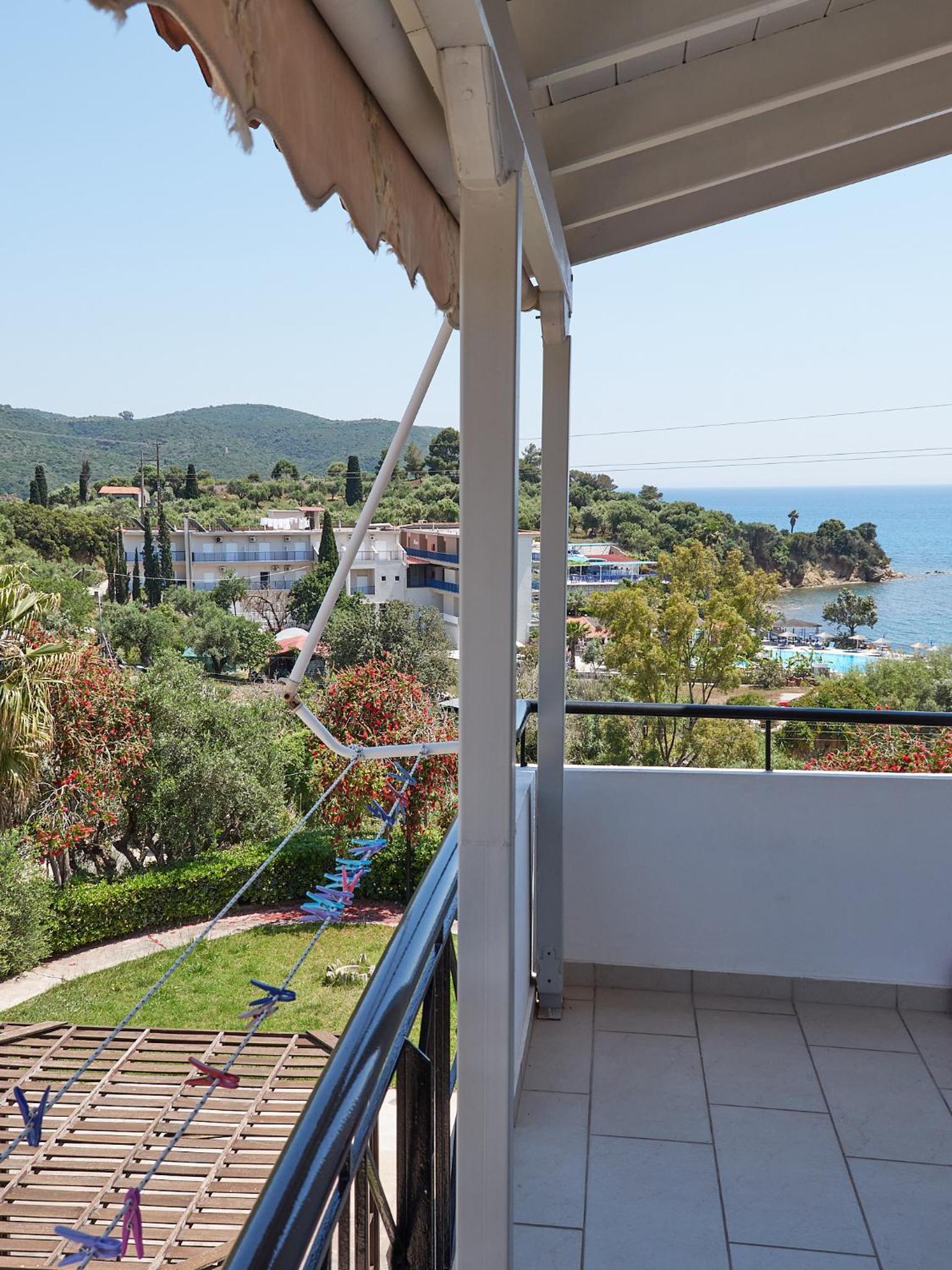 Superior Apartment with Sea View (2 Adults + 2 Children) - Photo 13