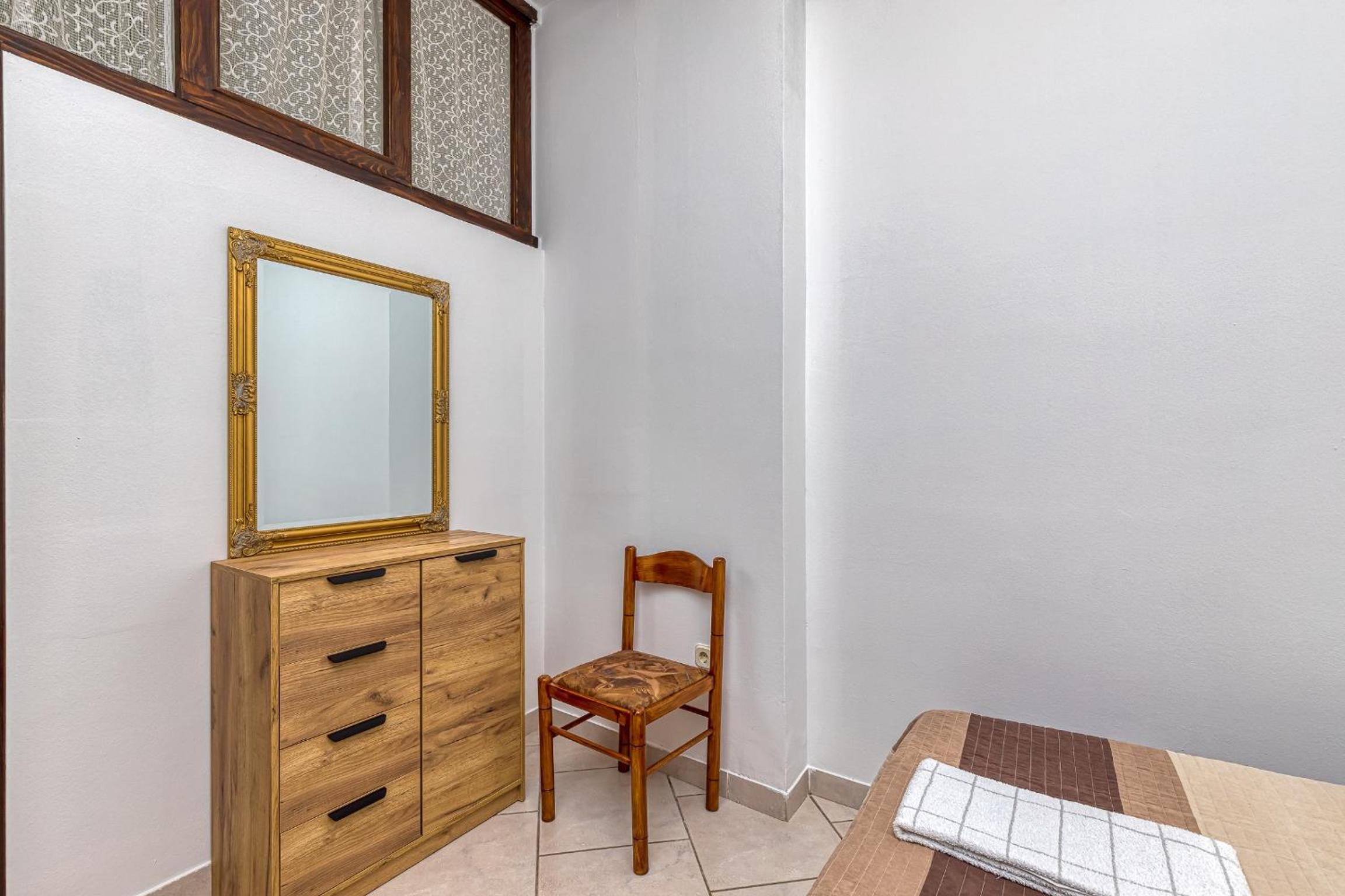 Standard One-Bedroom Apartment