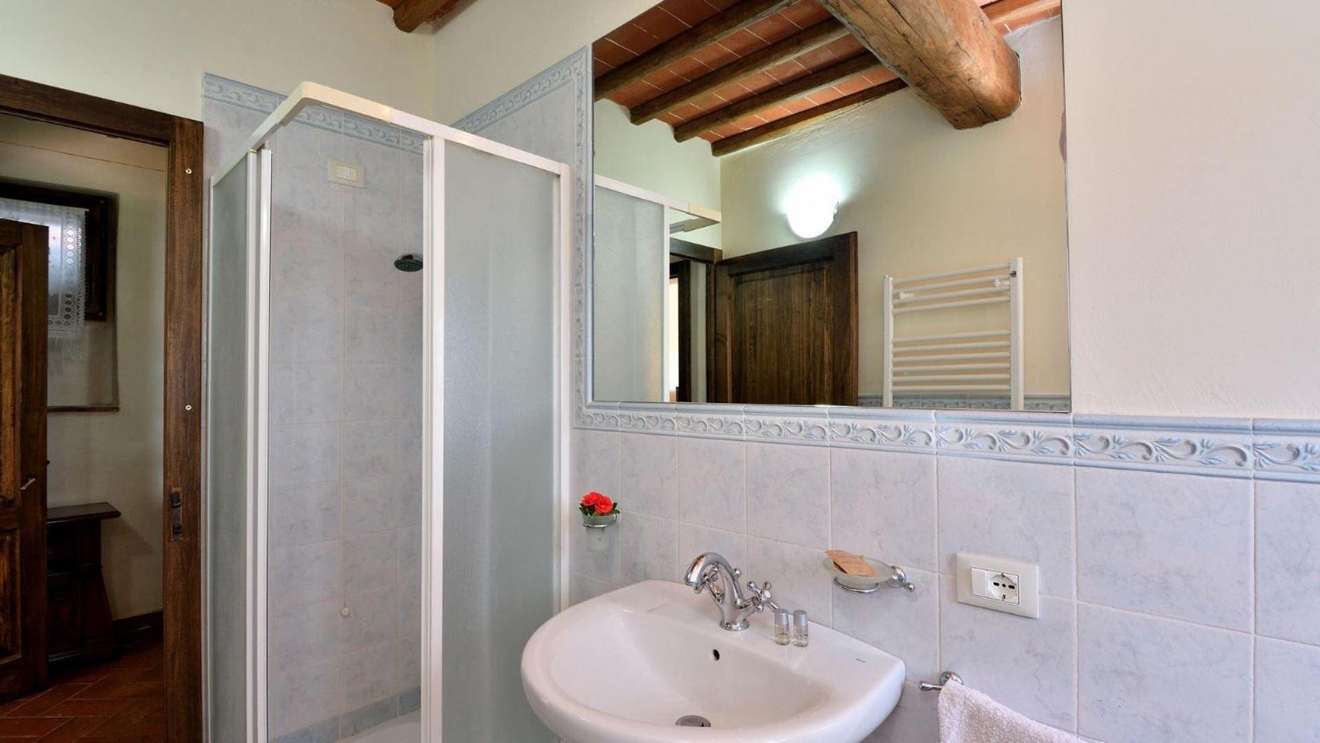 Four-Bedroom Villa photo 2