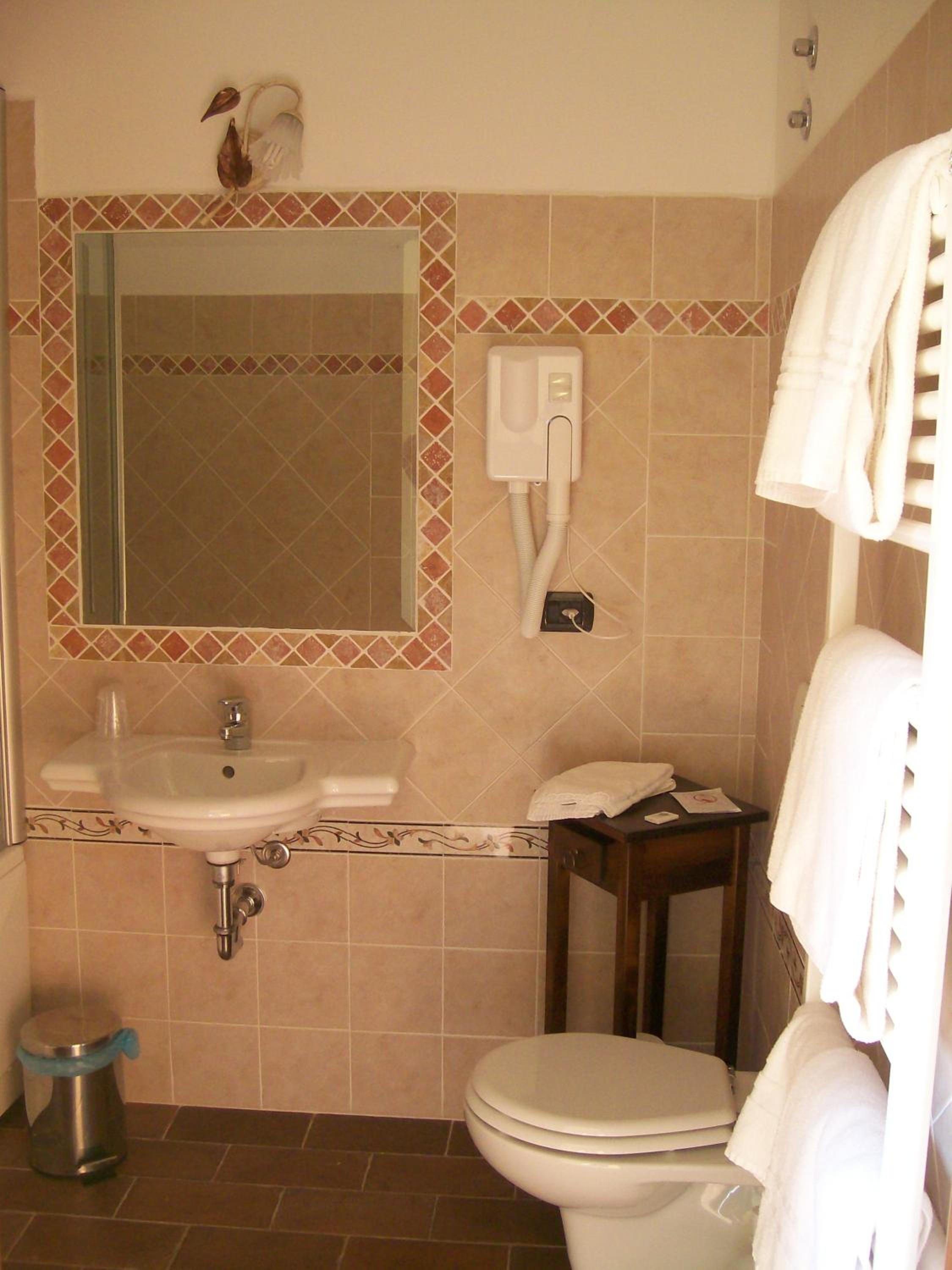Double Room (1 Adult) photo 2