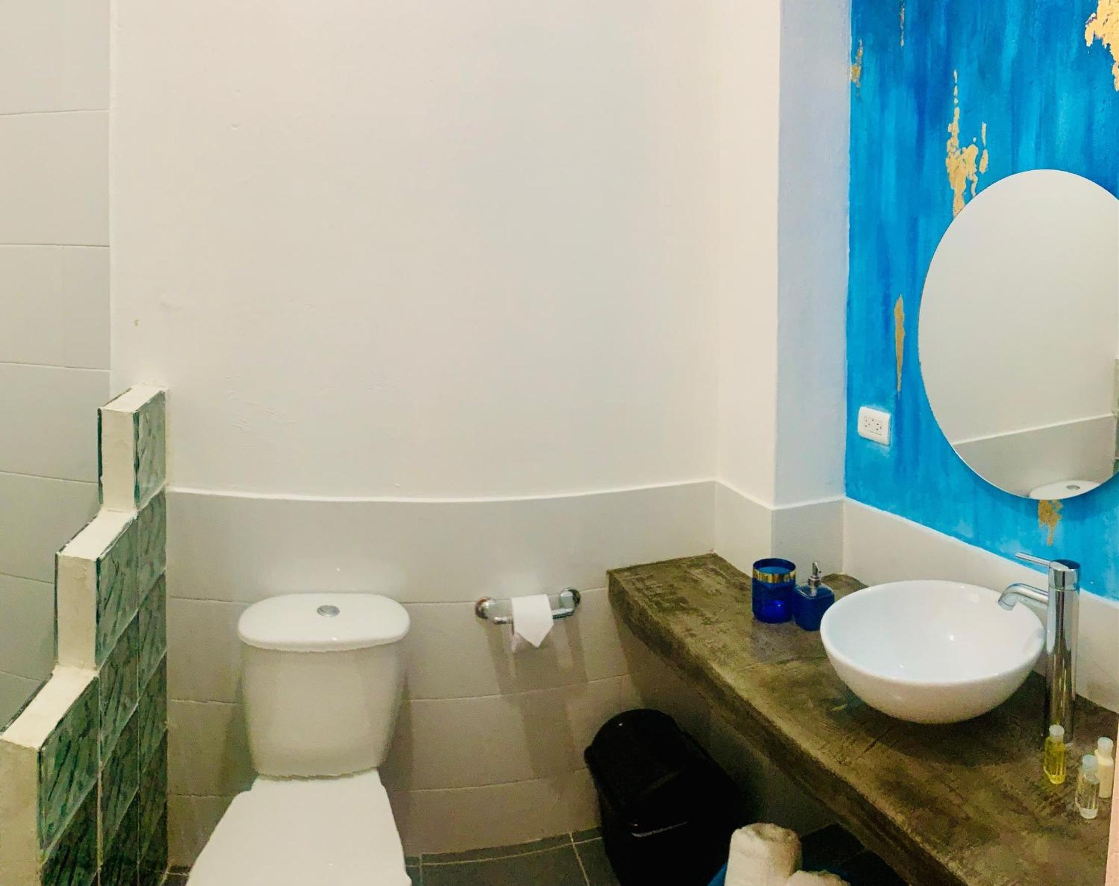Deluxe Queen Room photo 2