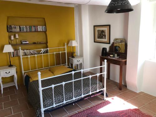 Double Room with Private Bathroom photo 1