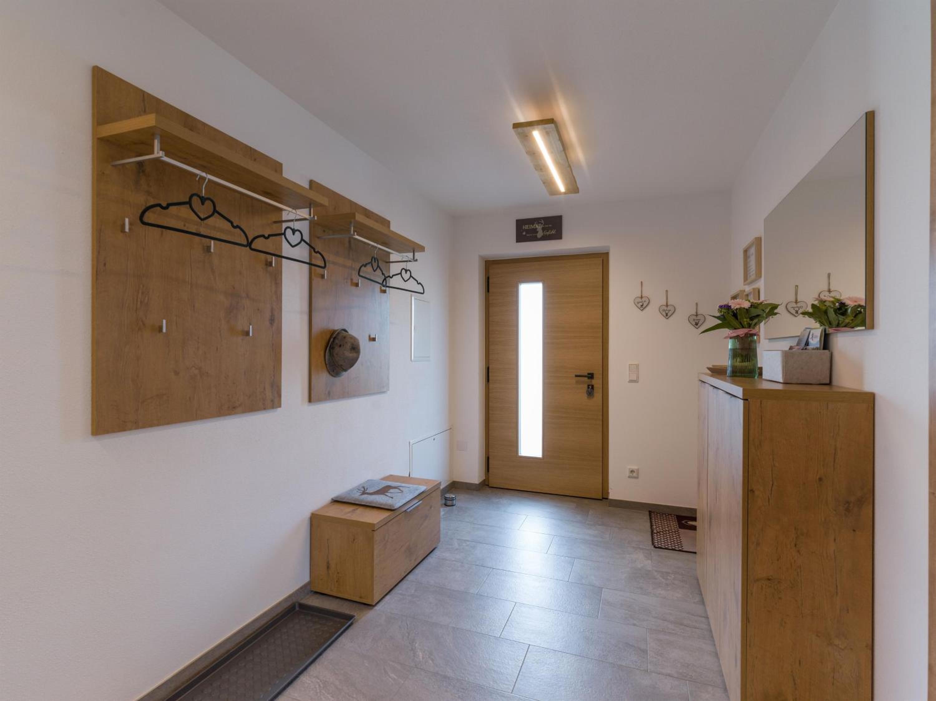 Two-Bedroom Apartment with Shower  photo 2