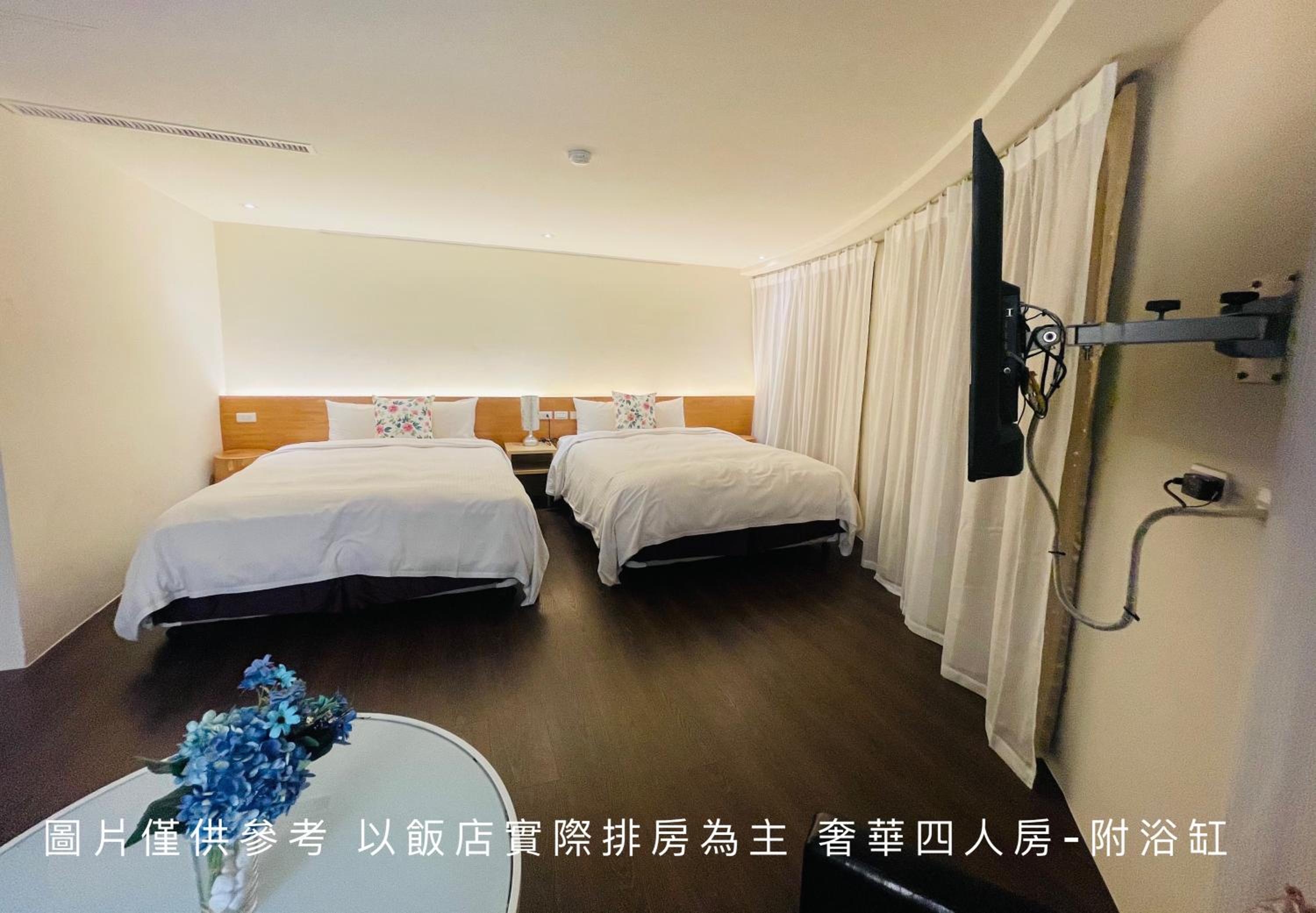 Luxury Quadruple Room