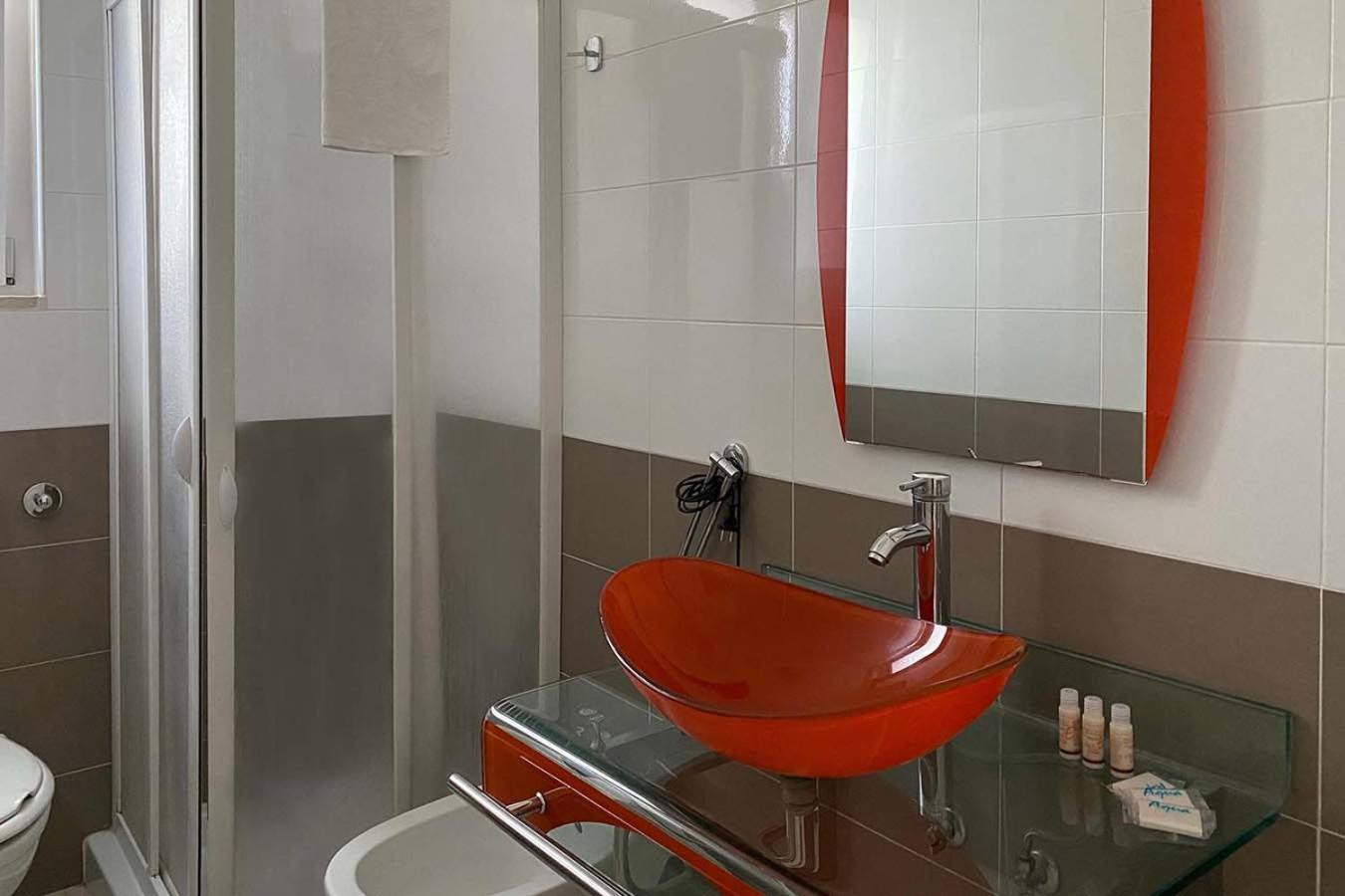 One-Bedroom Apartment - Girasole - Photo 5