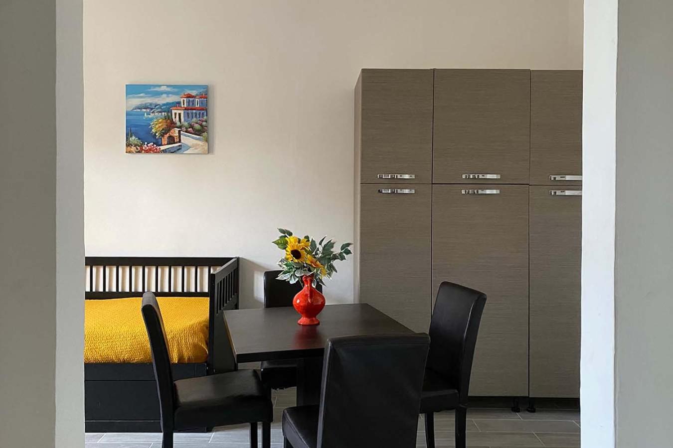One-Bedroom Apartment - Girasole - Photo 4