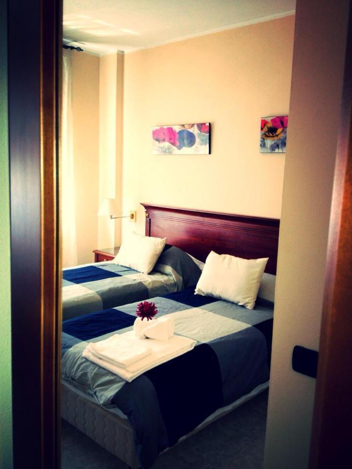 Twin Room - Photo 4