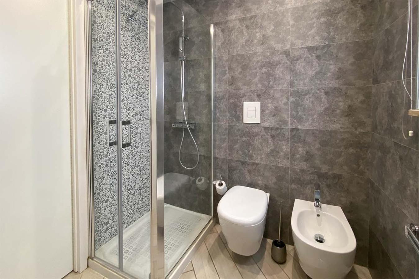 Suite with Spa Bath - Photo 9