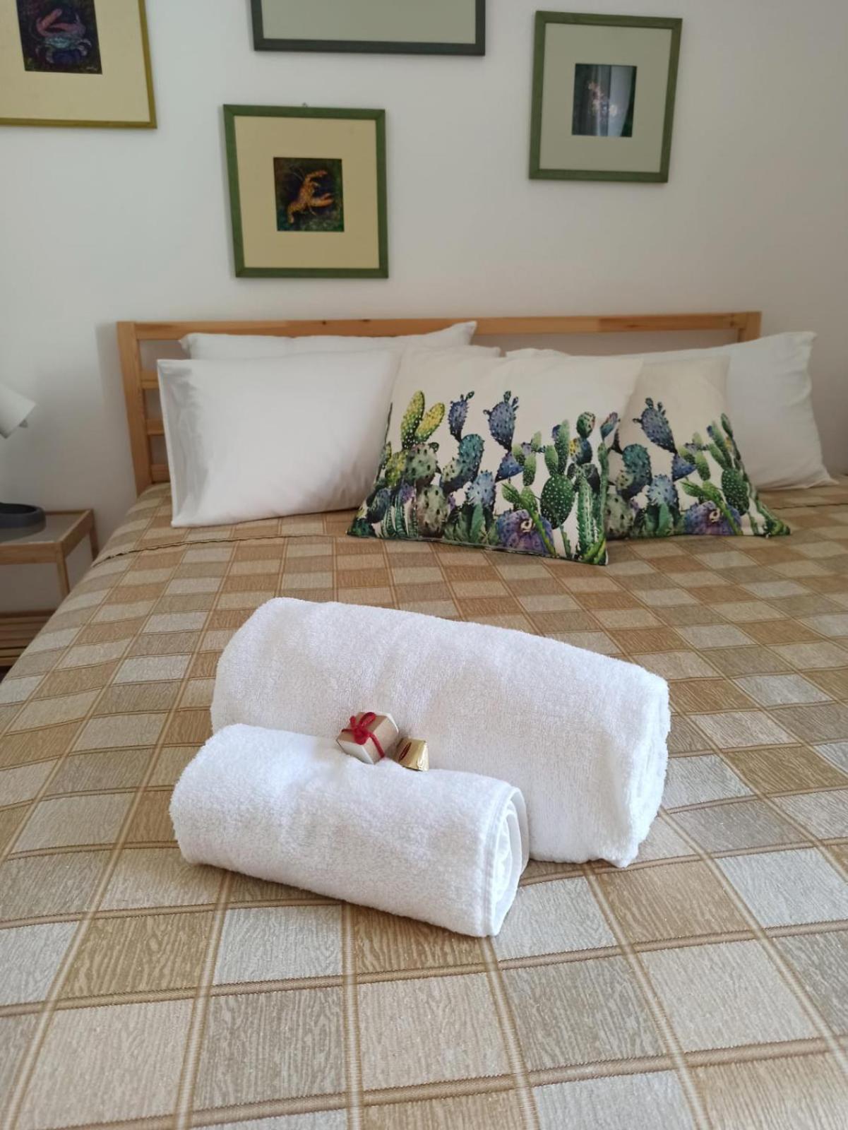 Deluxe Double Room with Extra Bed photo 3