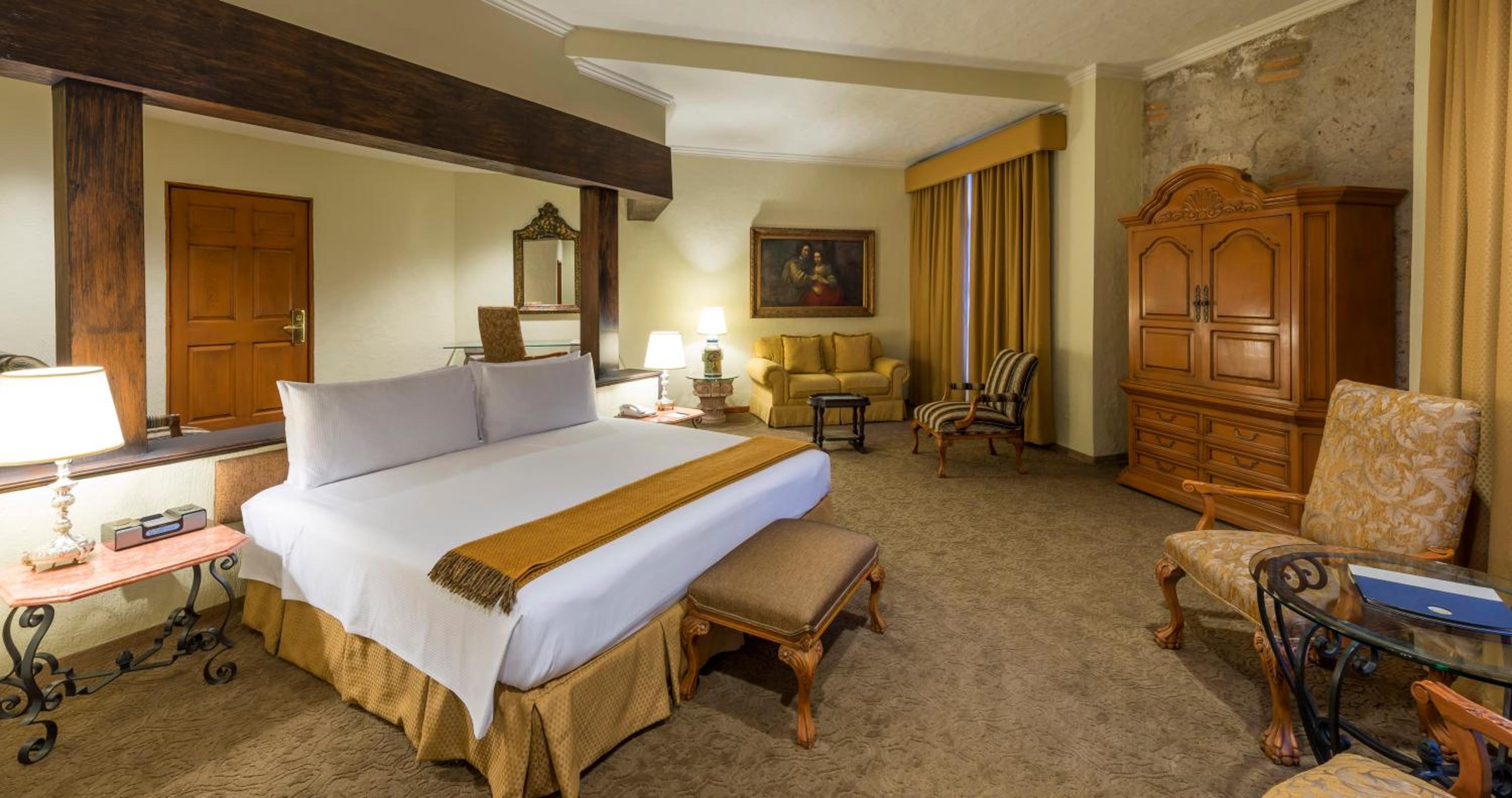Governor Suite King - Photo 1