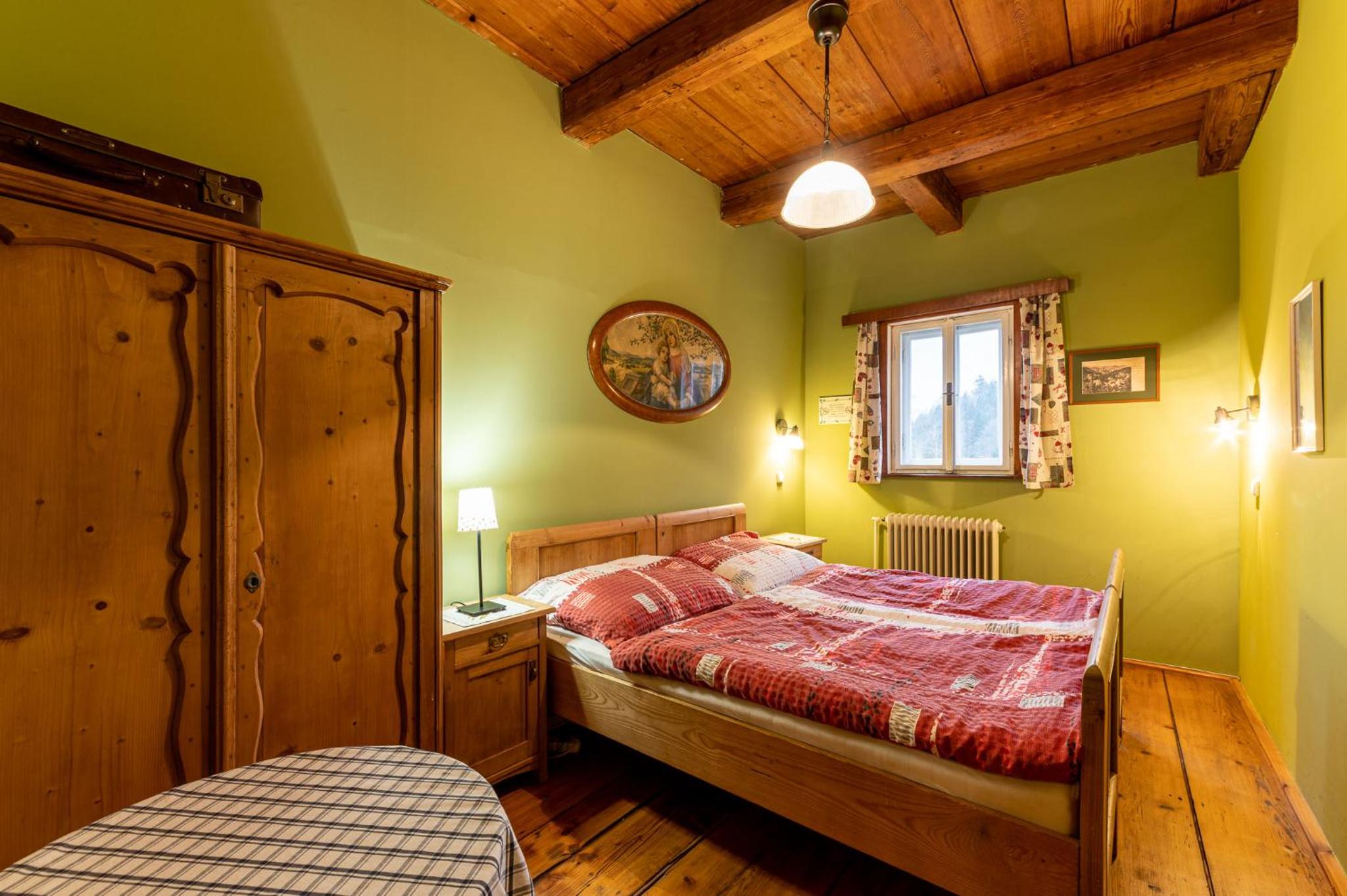 Standard Double Room with Shared Bathroom photo 1
