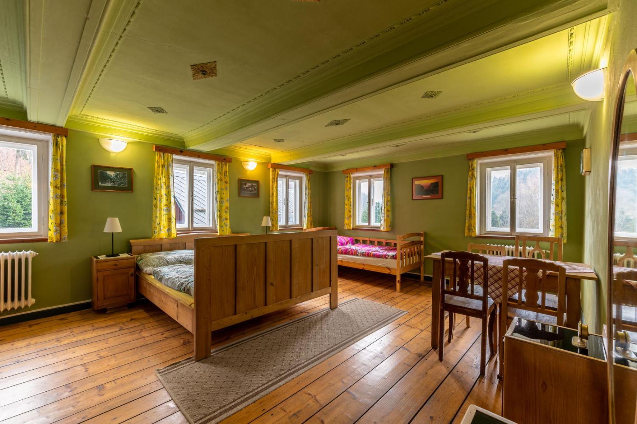 Quadruple Room with Private External Bathroom photo 1