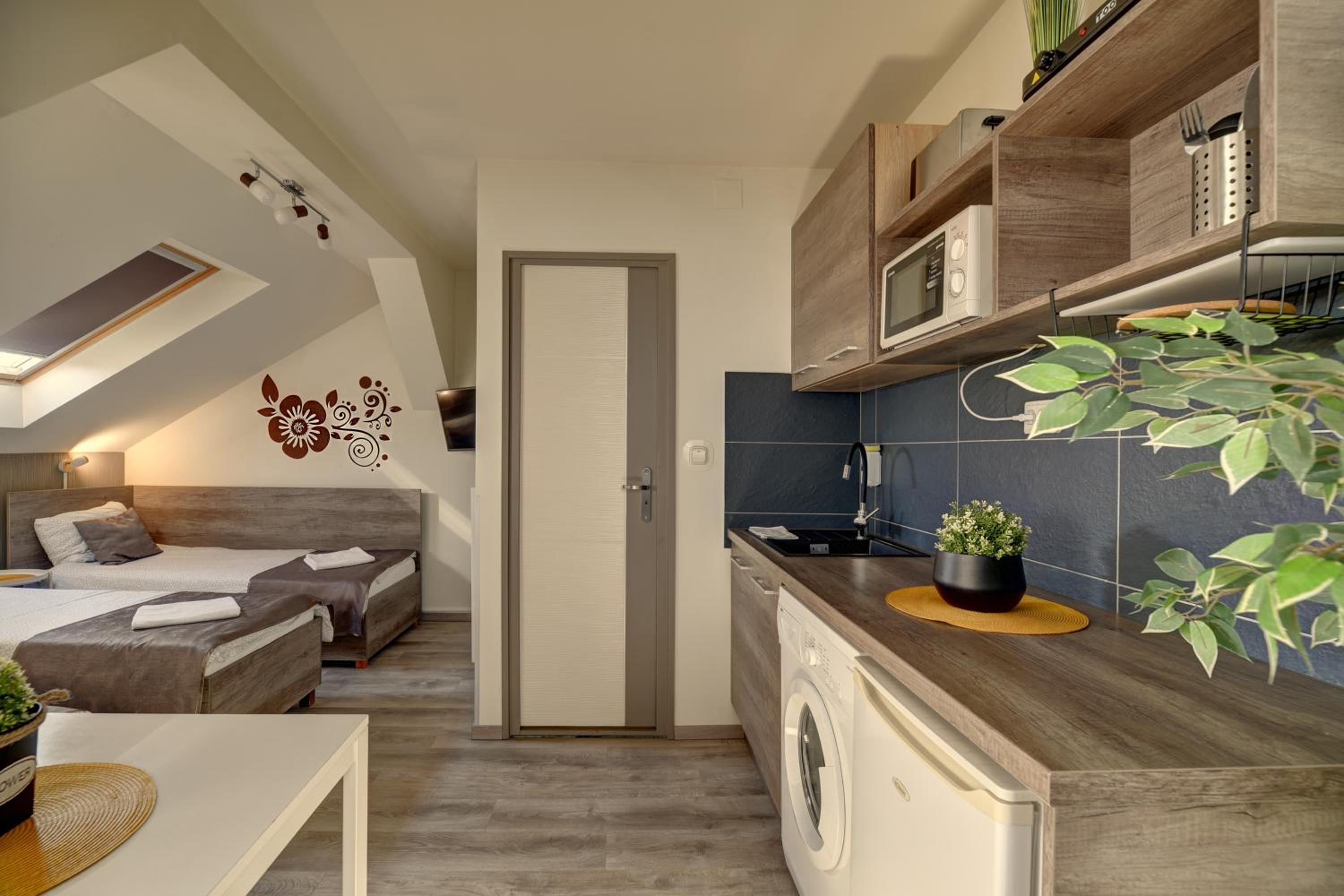 Studio Apartment with Air-conditioning - Photo 17