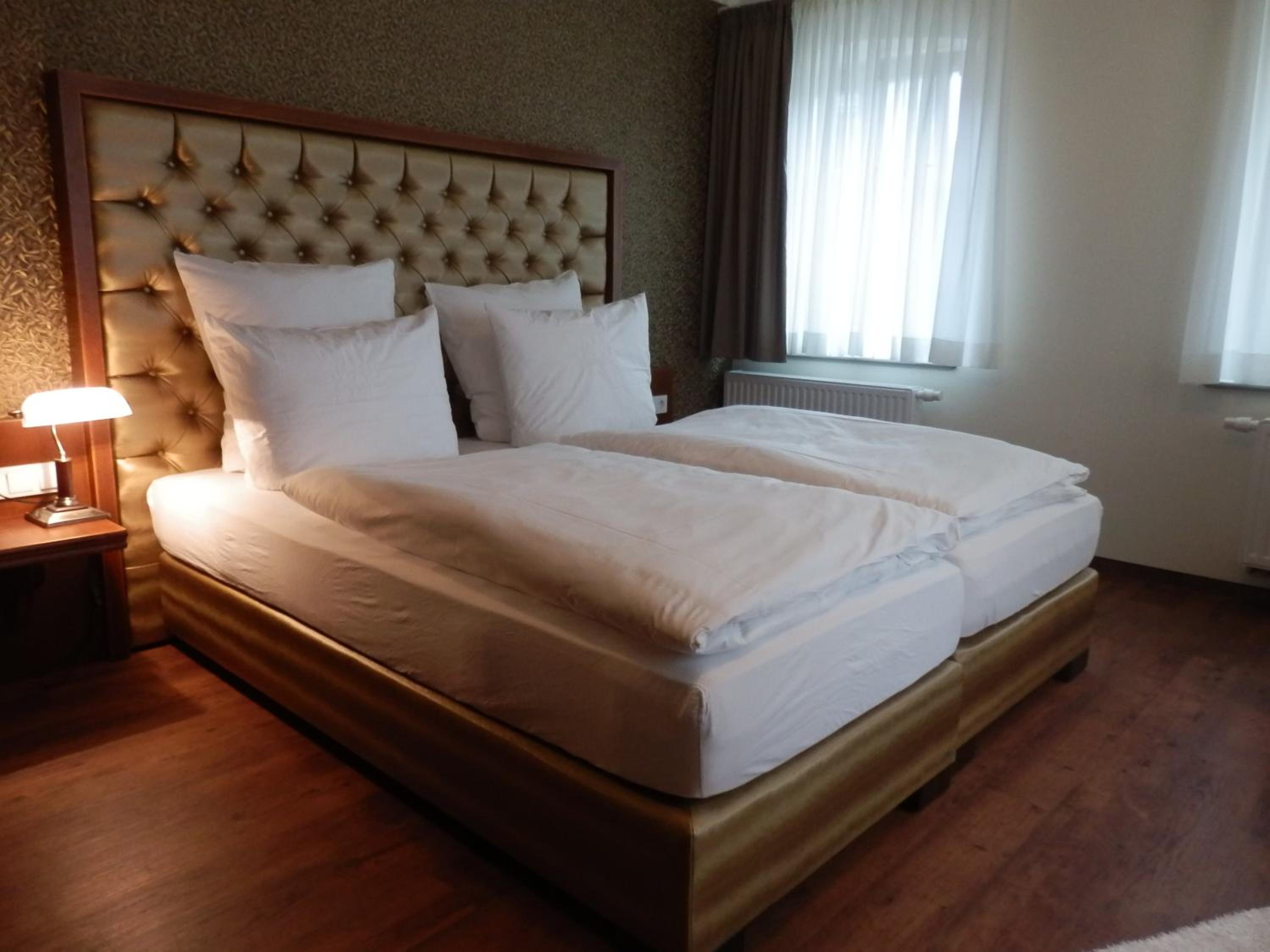 Double Room - Photo 3