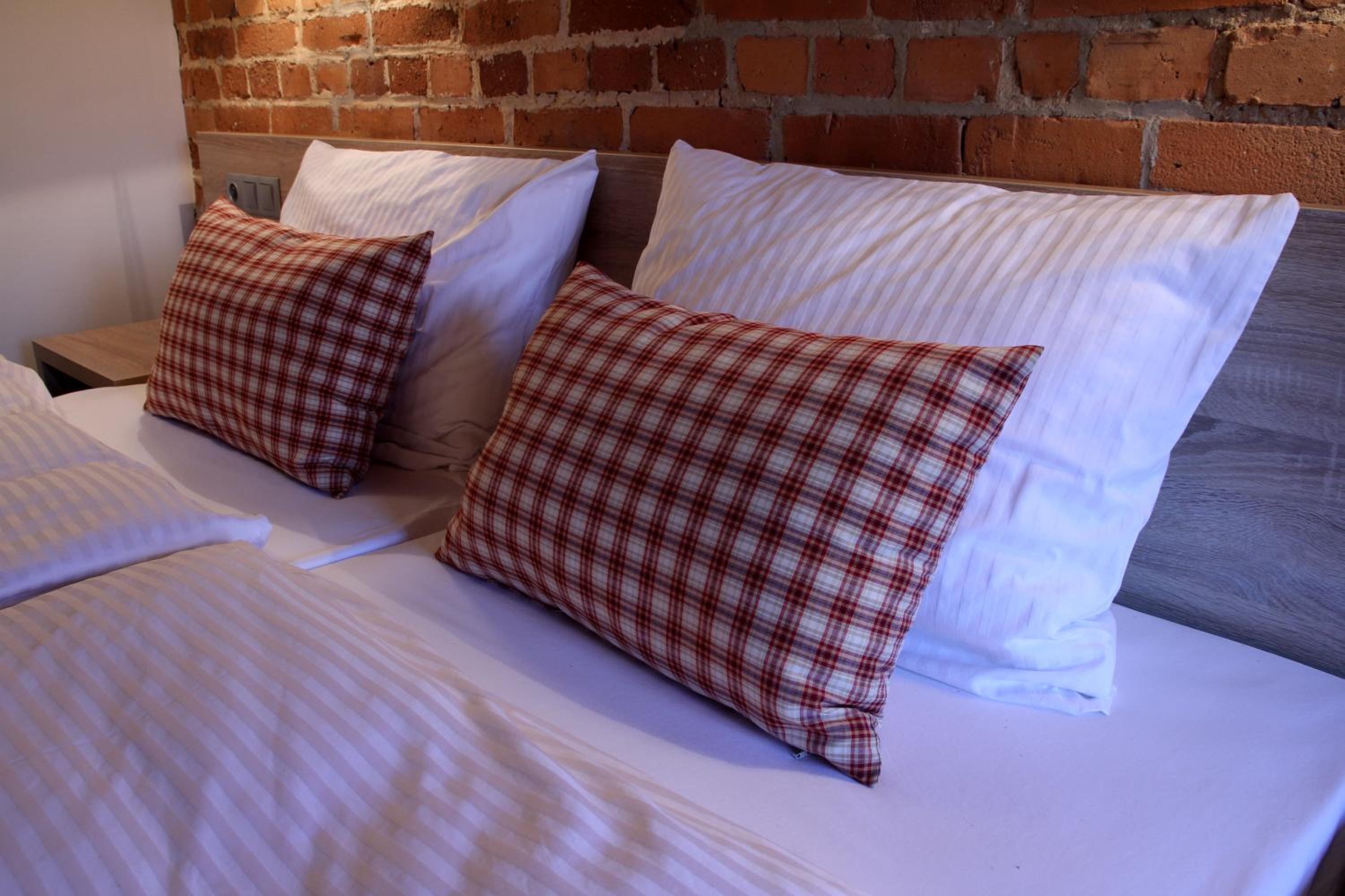 Large Double Room photo 2