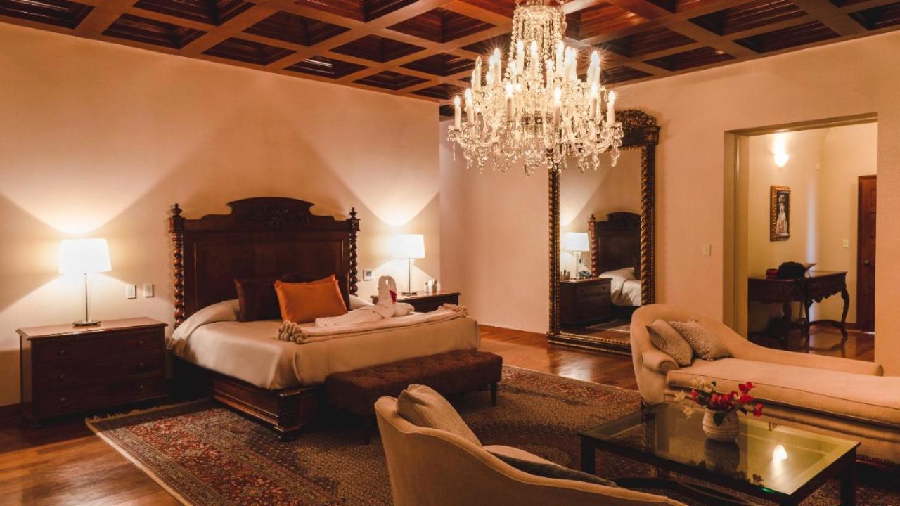 Presidential Suite photo 1