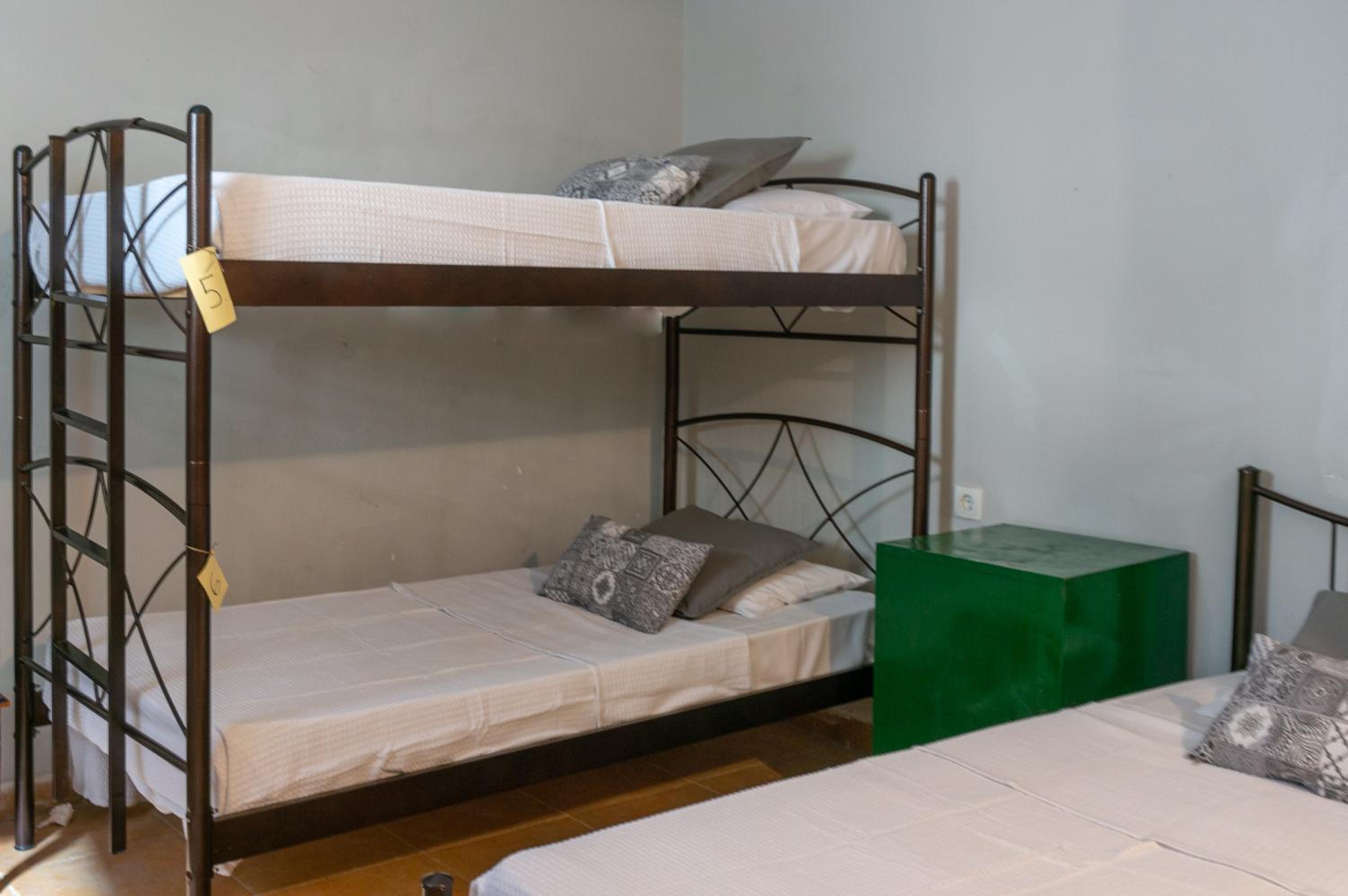 Bed in 4-Bed Female Dormitory Room photo 2