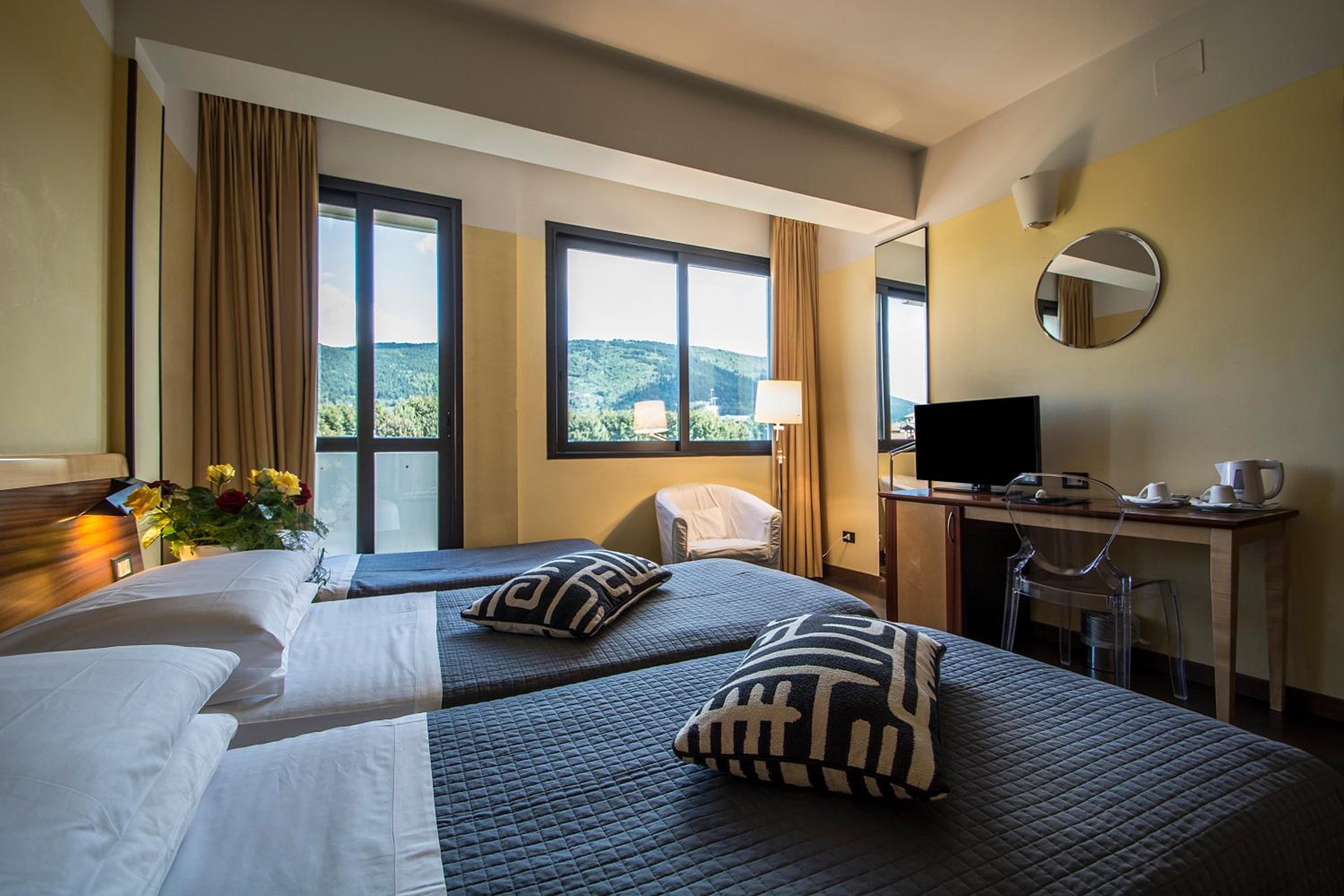 Triple Room - Photo 10
