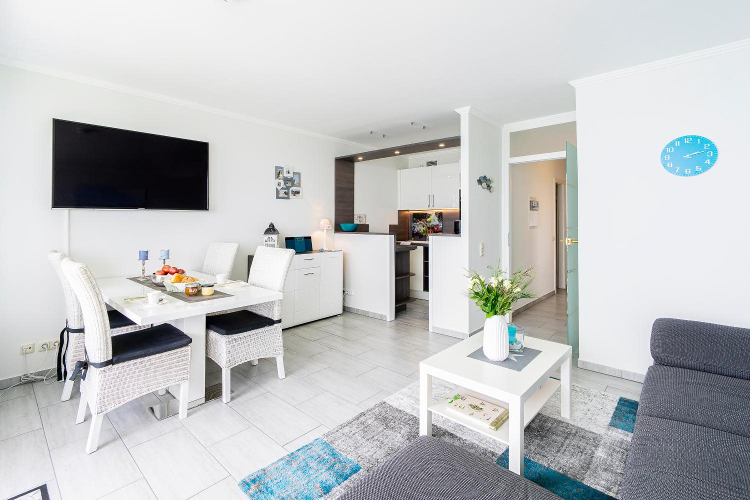 Apartment with Sea View photo 1
