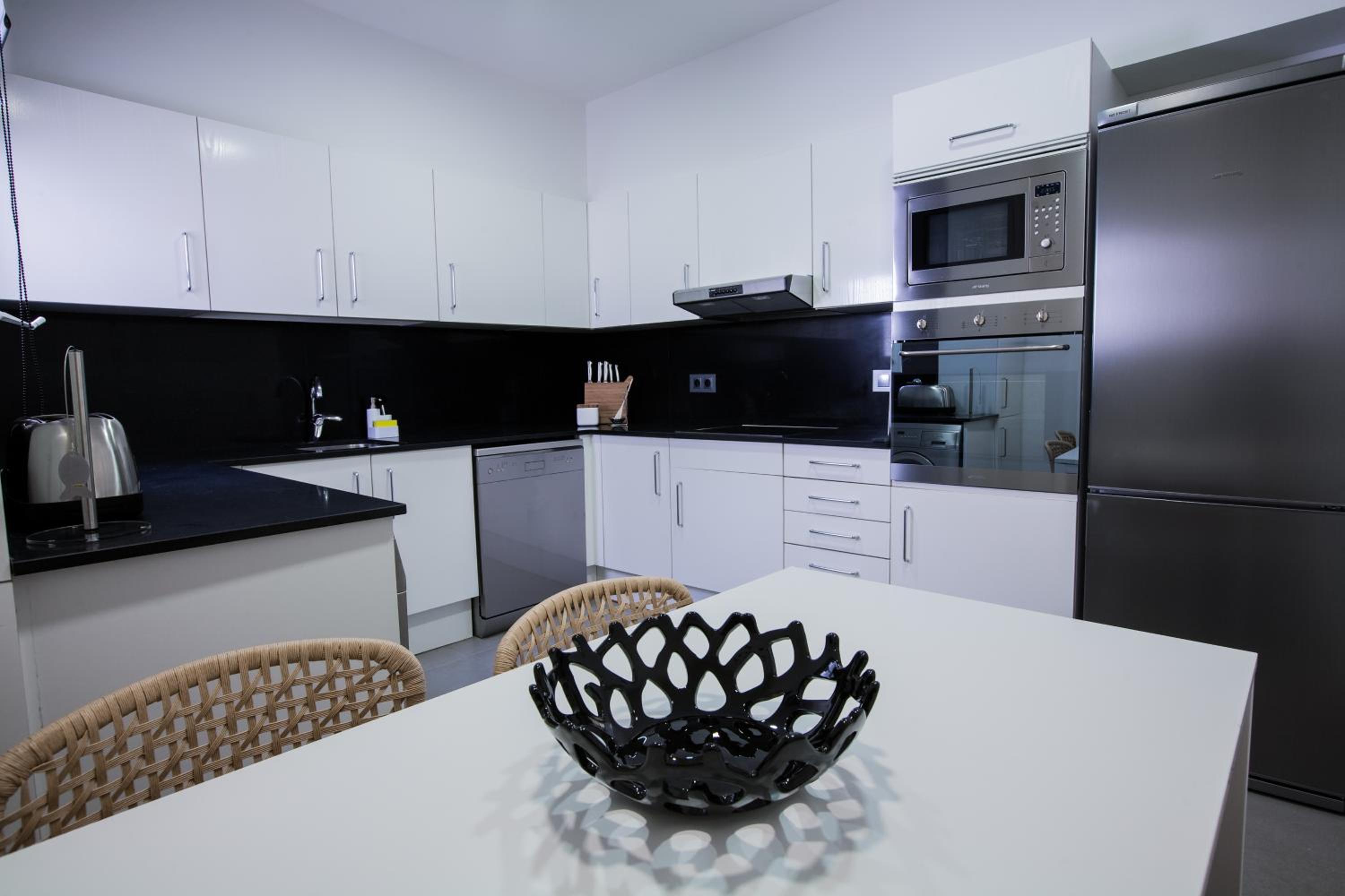 Two-Bedroom Apartment with Parking photo 3