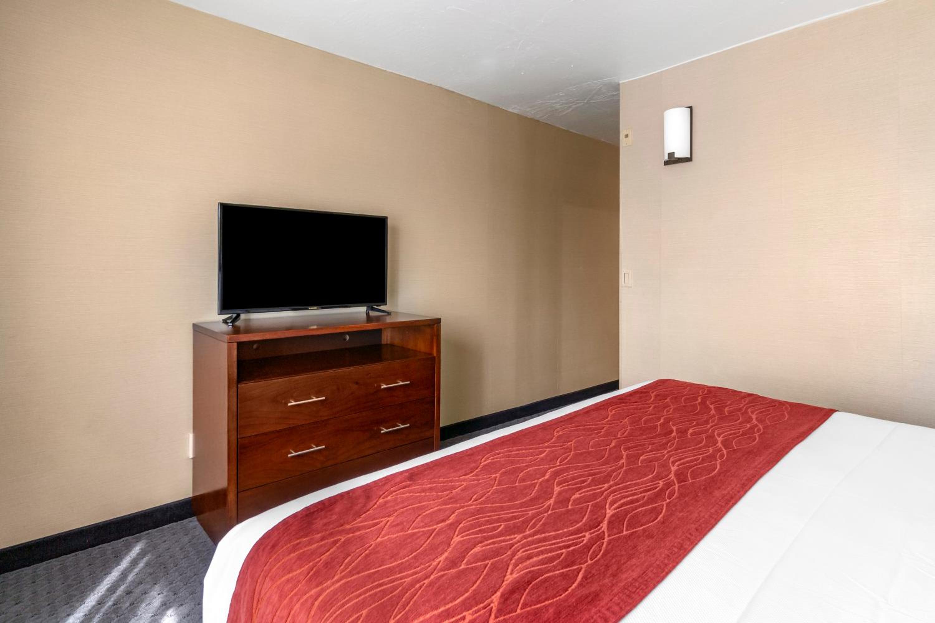 King Suite - Photo 4