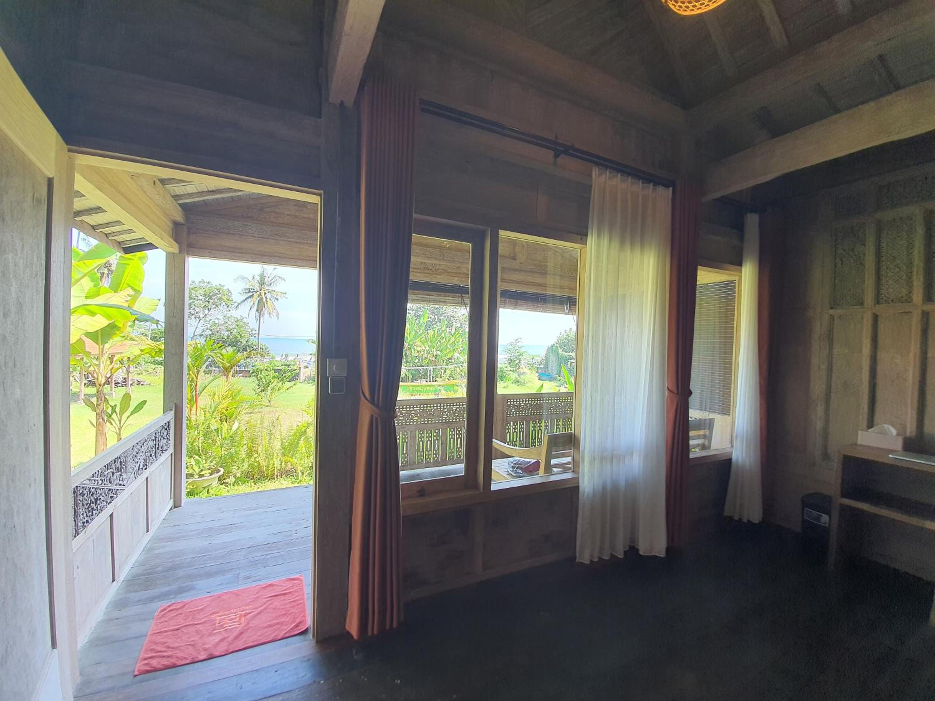 Wooden House Sea View photo 1