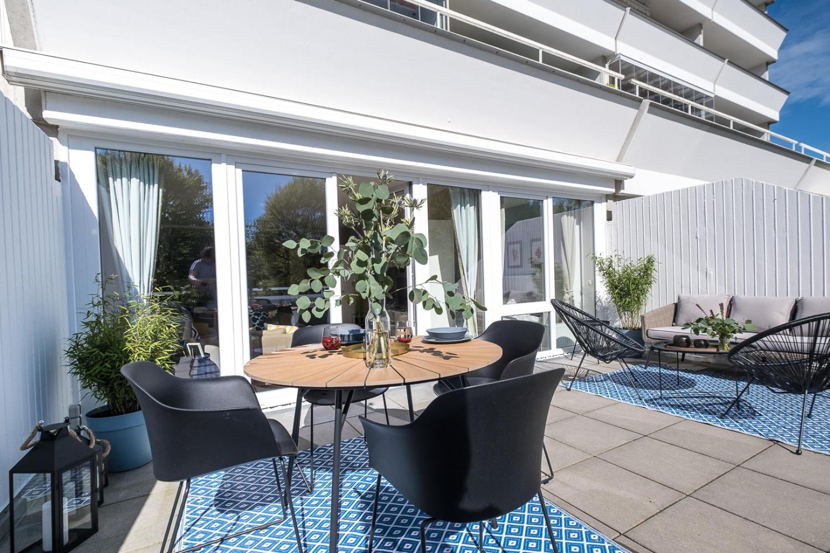 Apartment with Terrace photo 3