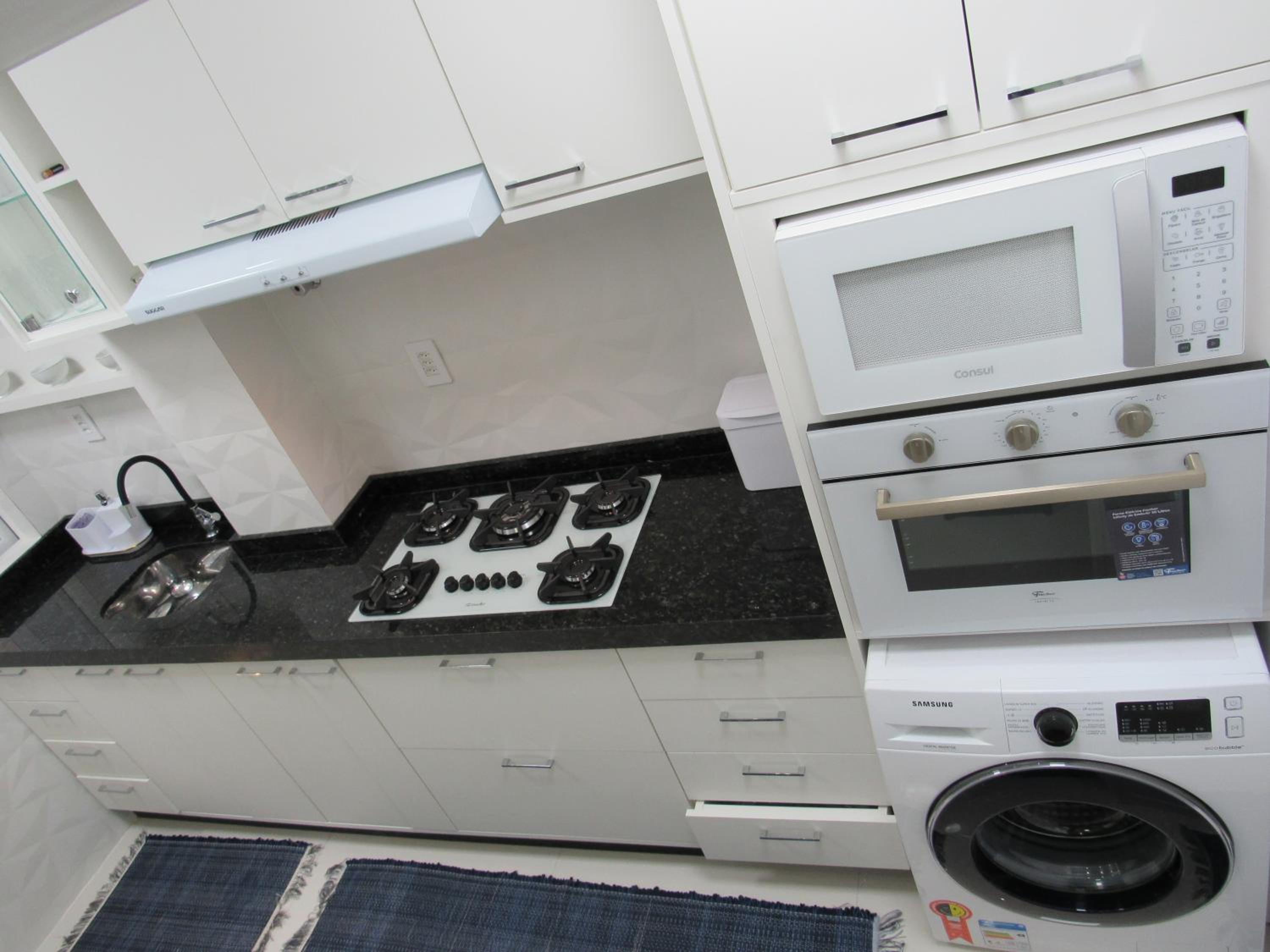 Apartment - Photo 4