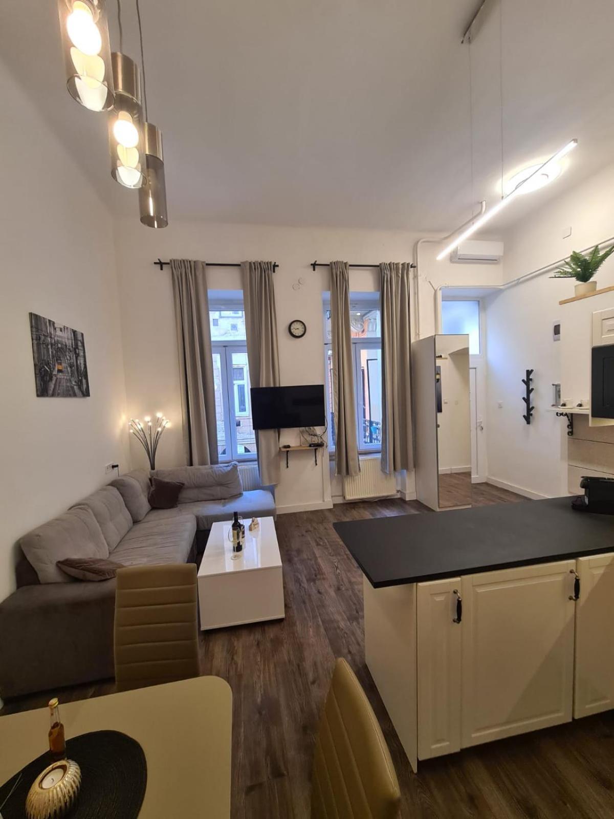 Two-Bedroom Apartment - Photo 12