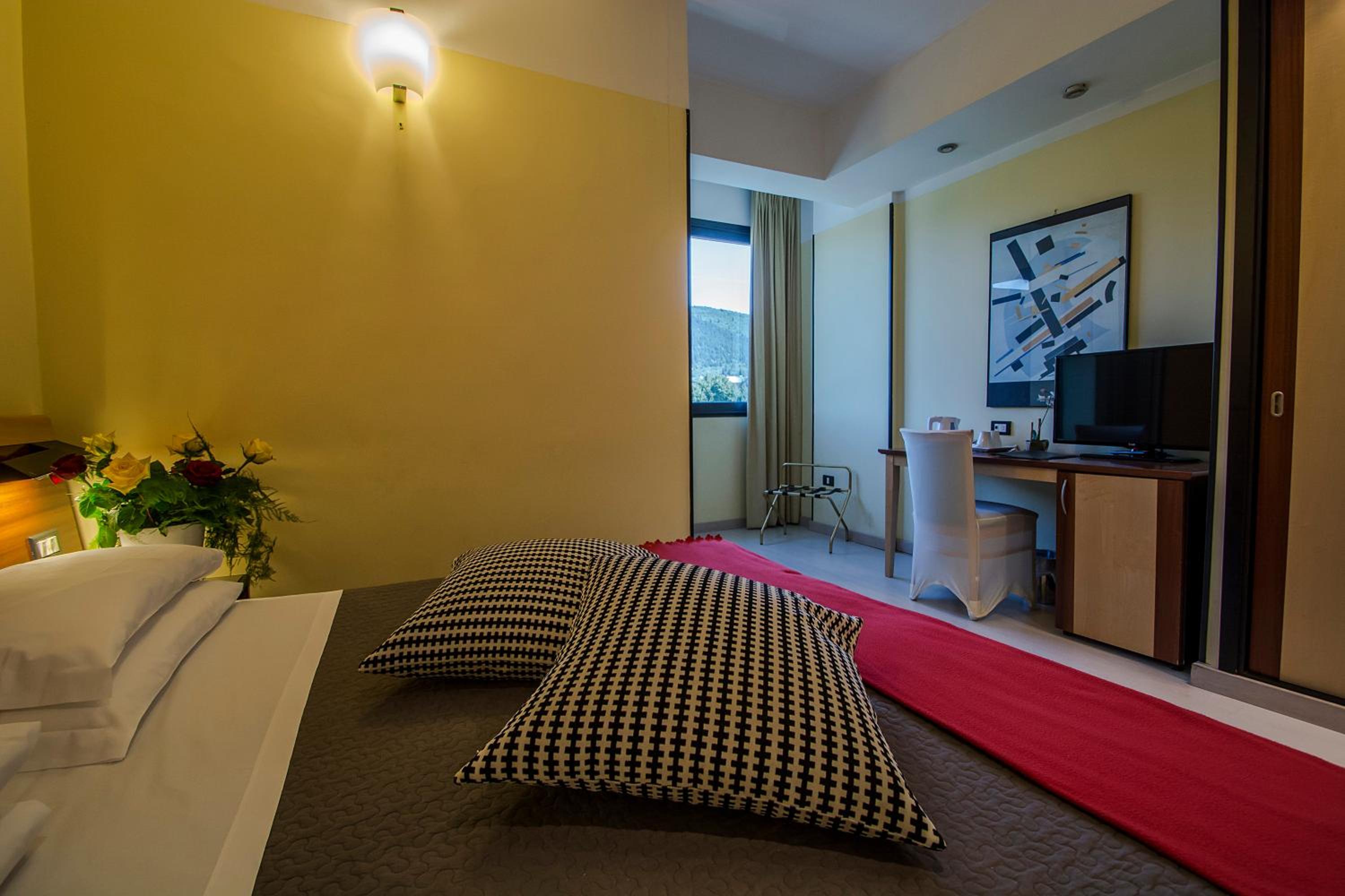 Comfort Double or Twin Room - Photo 12