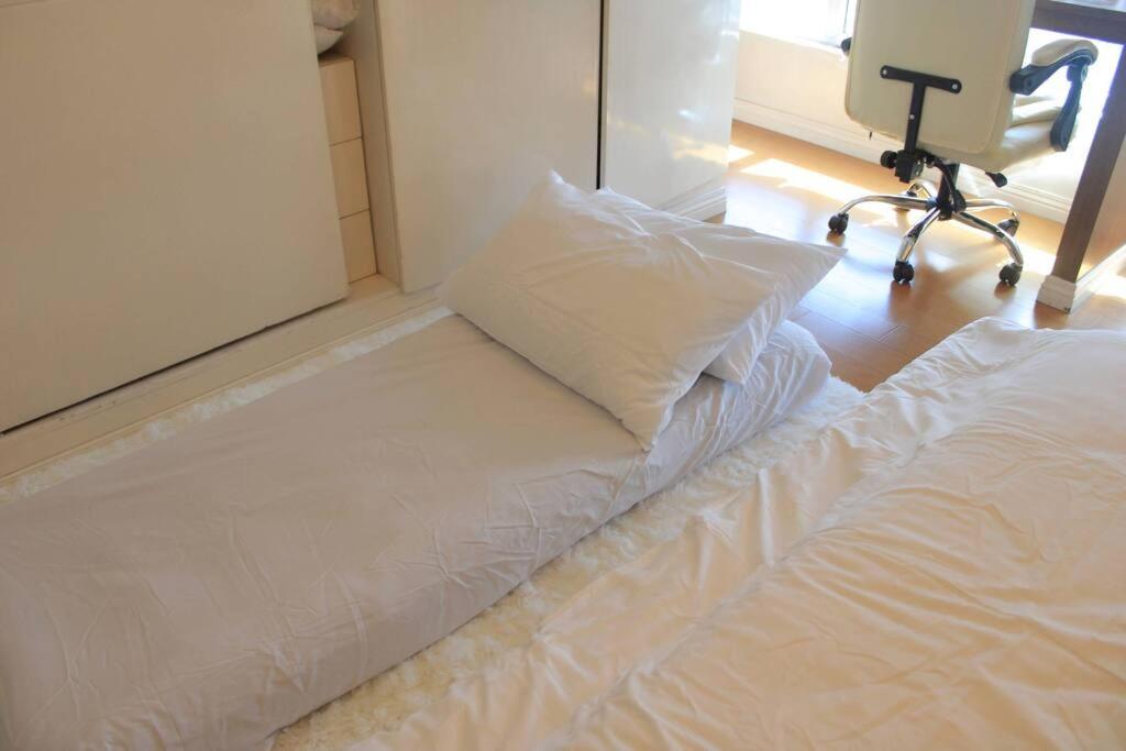 One-Bedroom Apartment - Photo 52