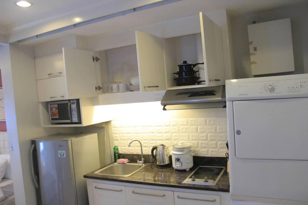 One-Bedroom Apartment - Photo 3