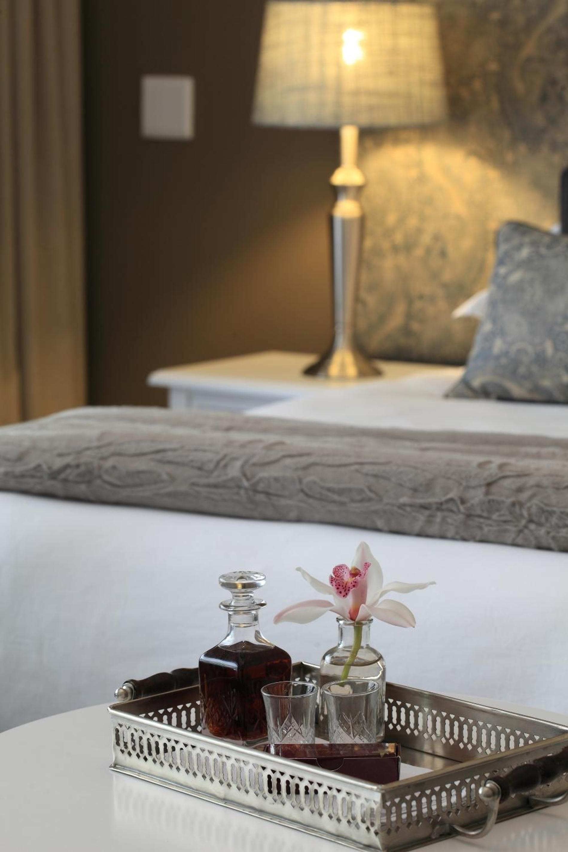 Superior Suite 5 Honeymoon - Photo 1