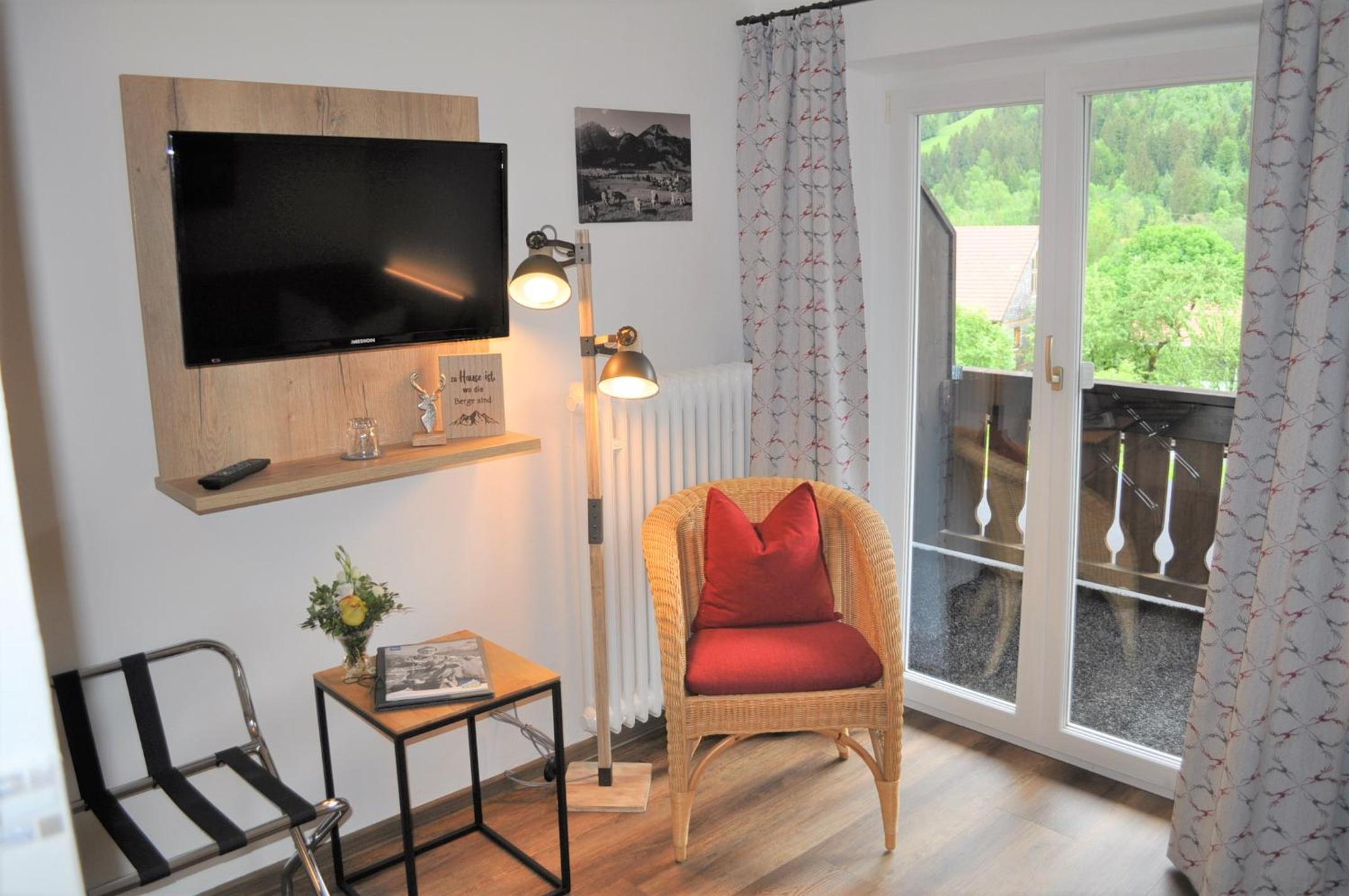 Single Room with Balcony photo 3