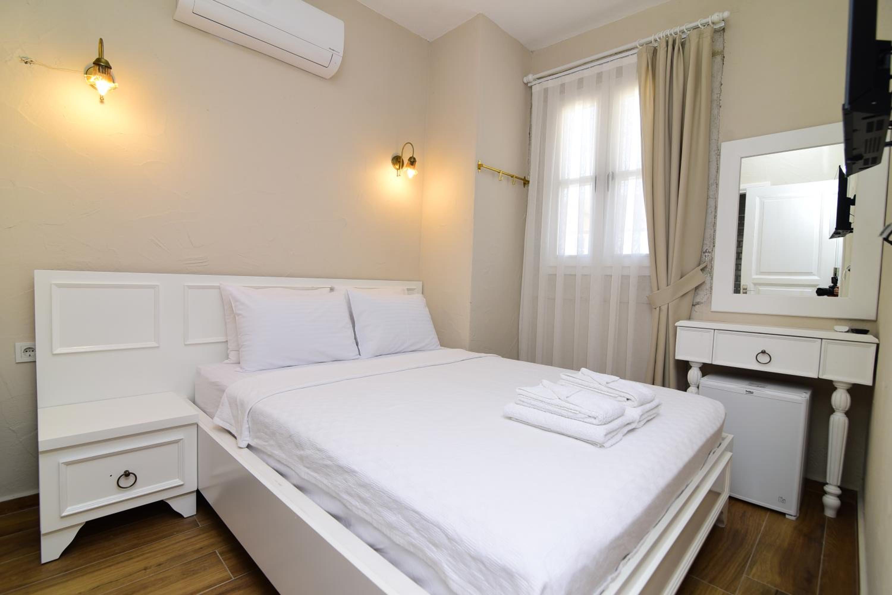 Standard Double Room photo 1