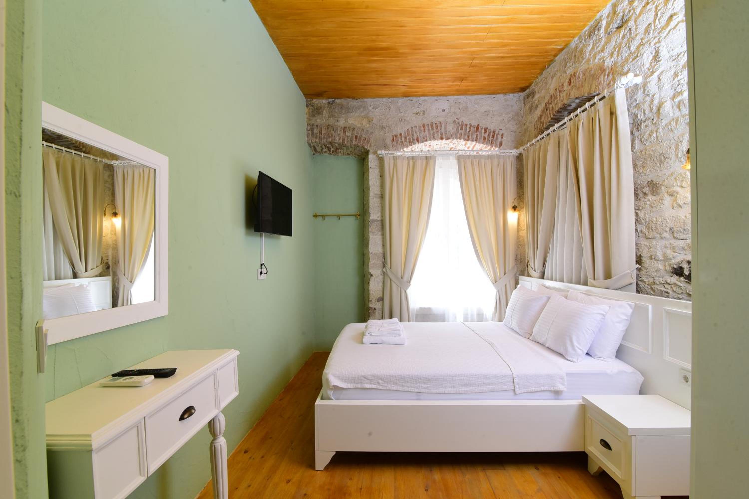 Deluxe Double Room - Photo 6
