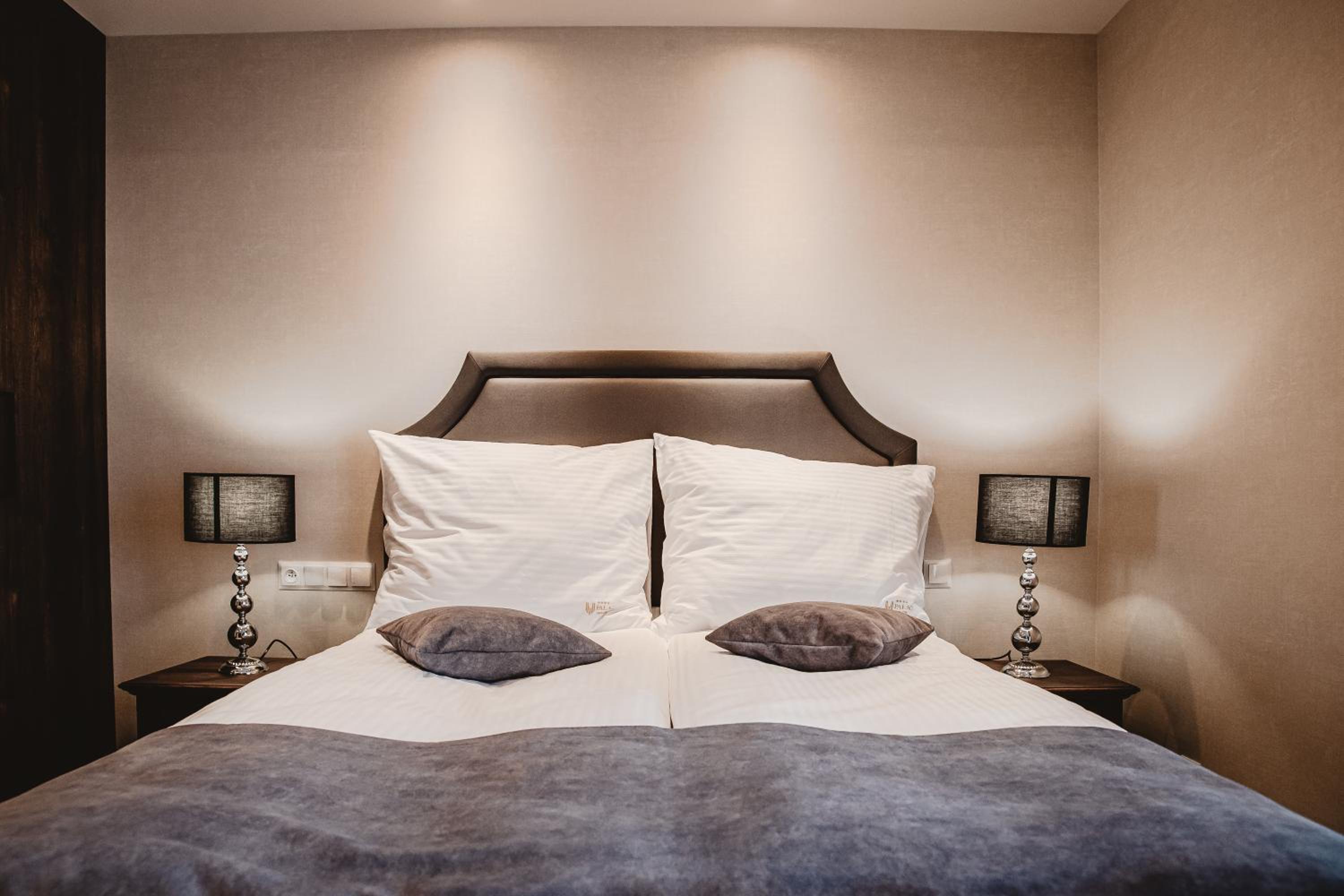 Double Room - Photo 3