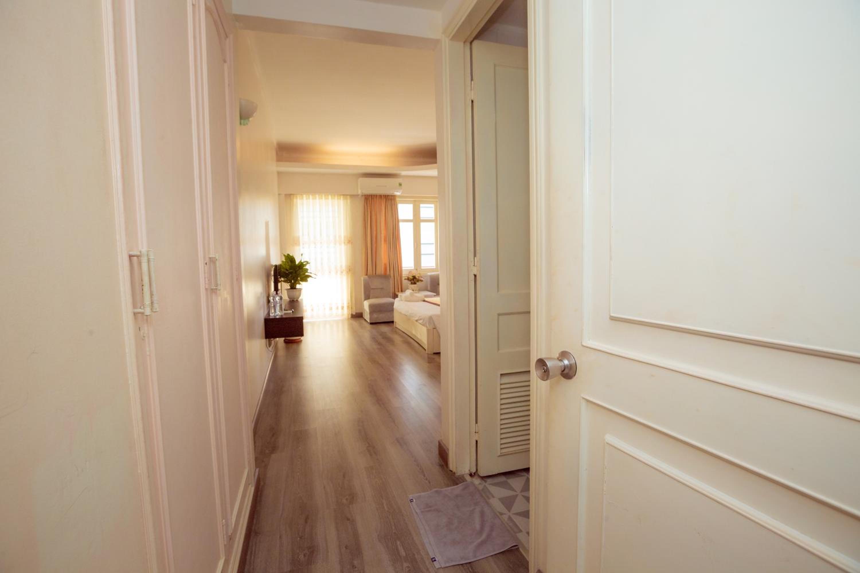 Triple Room with Balcony - Photo 1